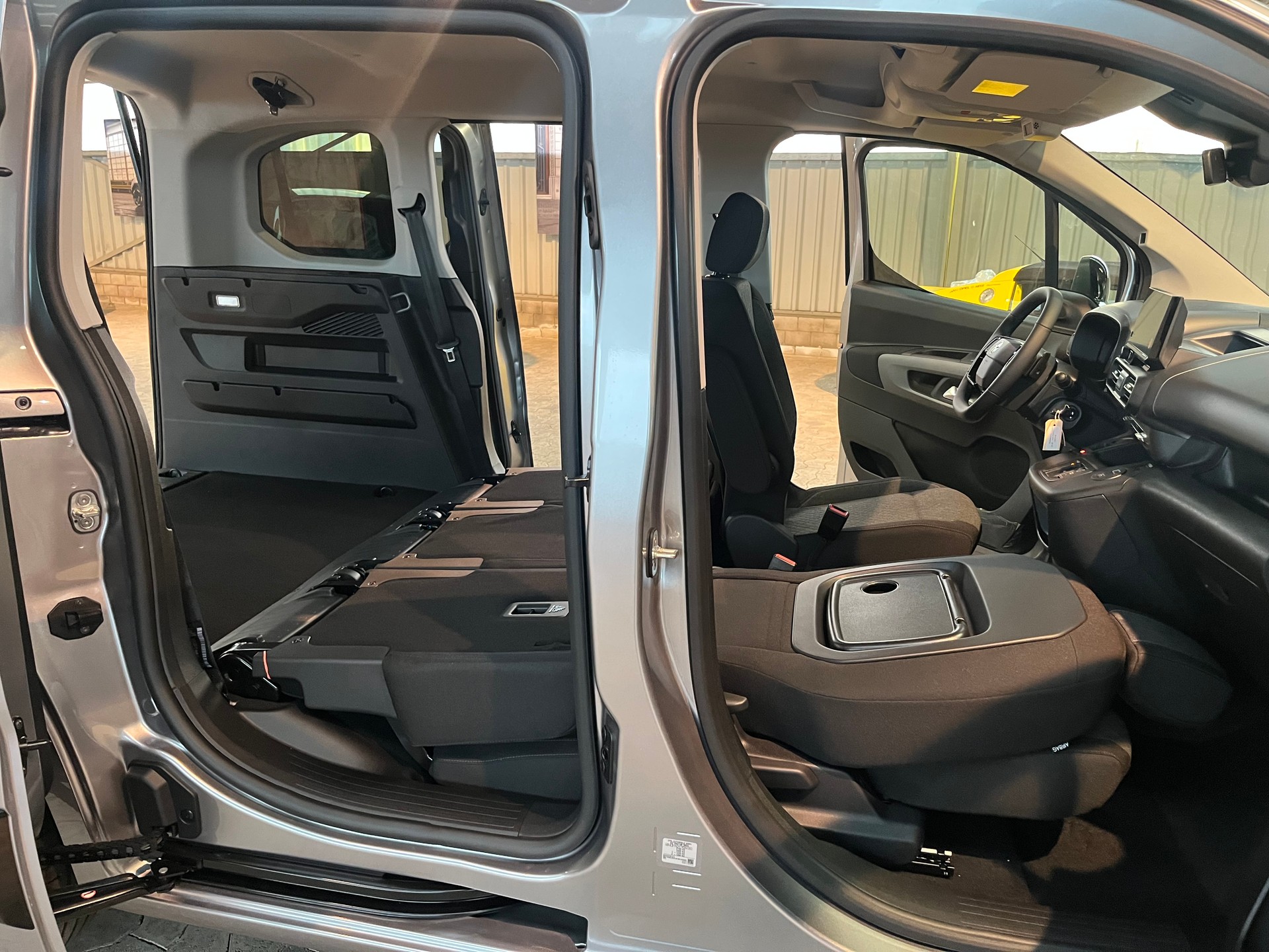 OPEL Combo 1.5 VIVA Automat-image-8