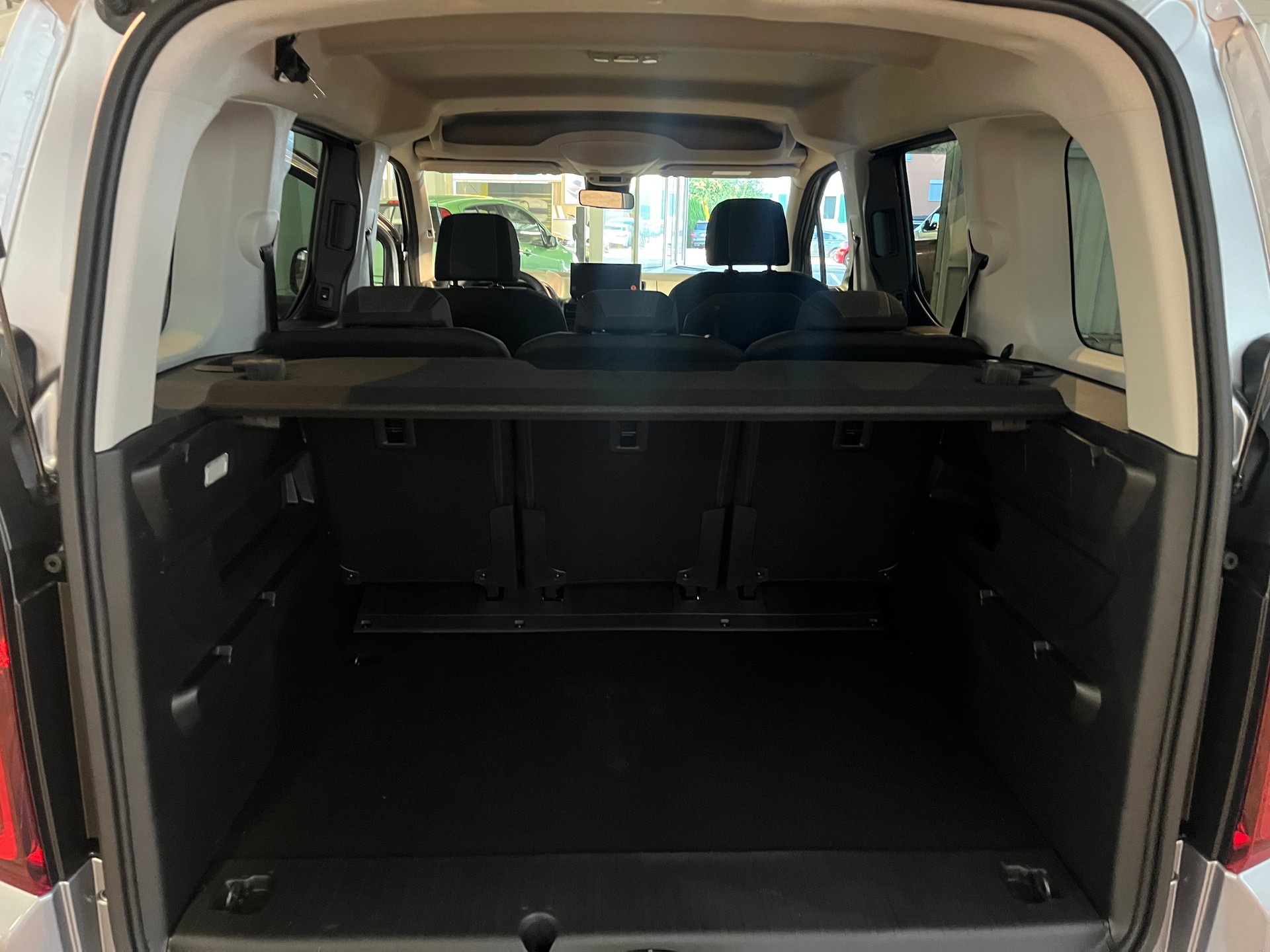 OPEL Combo 1.5 VIVA Automat-image-6