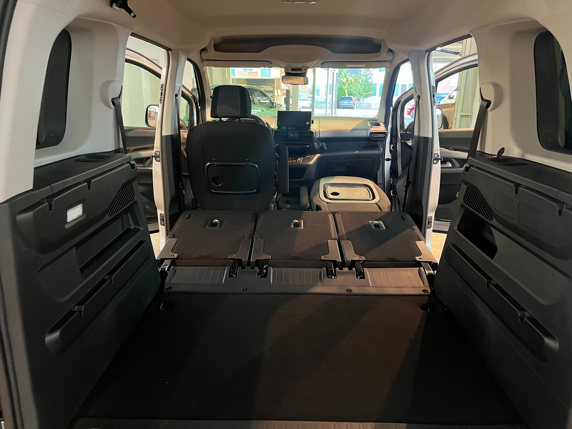 OPEL Combo 1.5 VIVA Automat-image-7