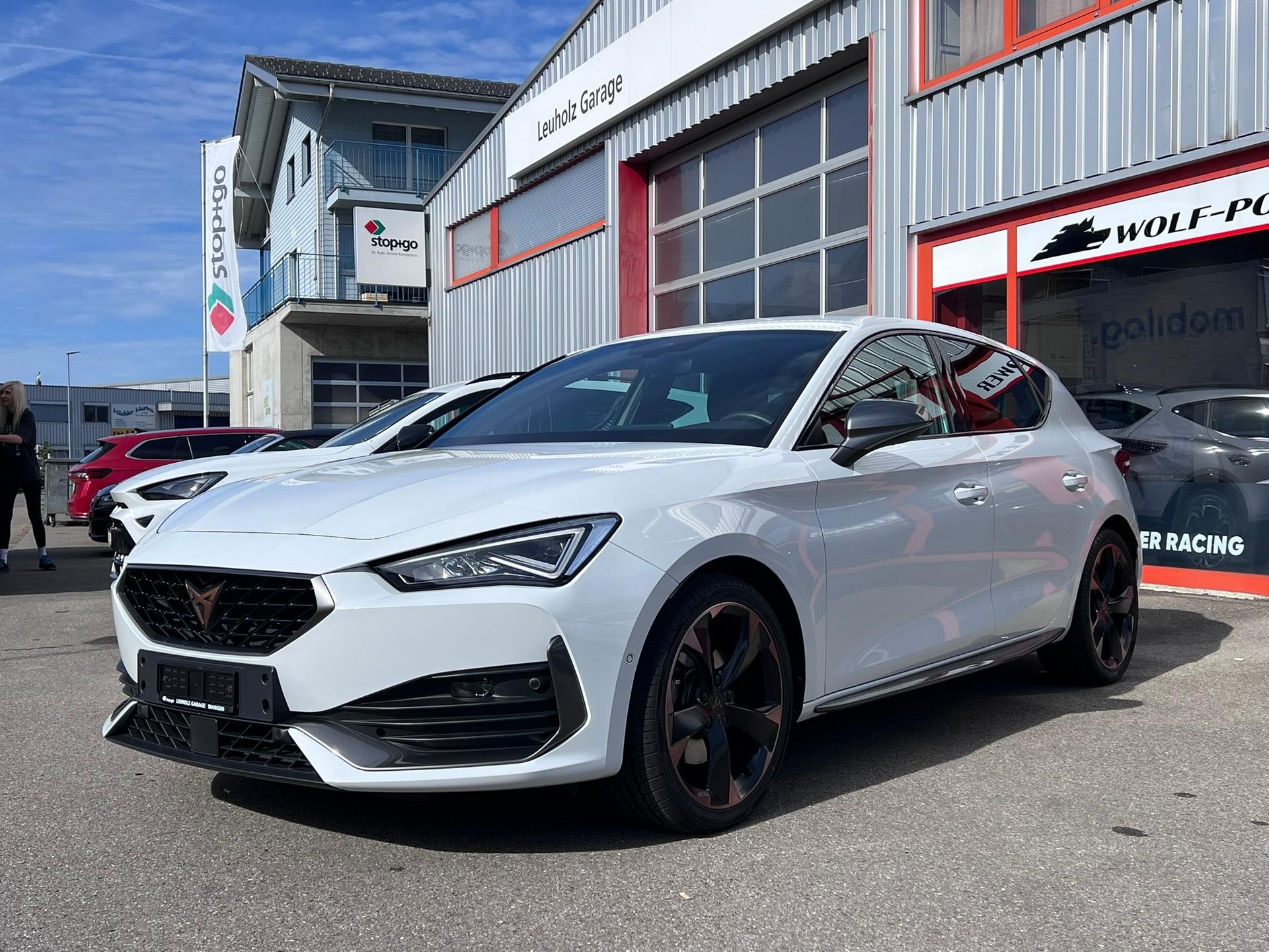 CUPRA Leon 2.0 TSI DSG-image-5