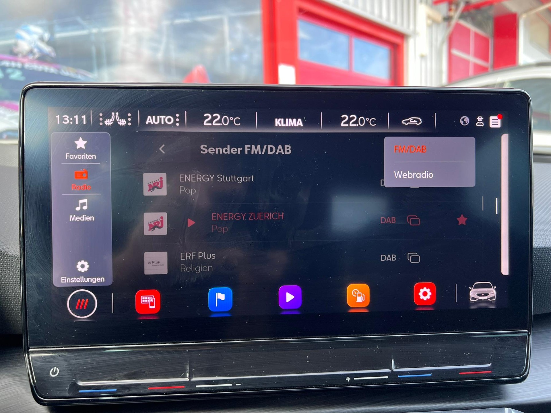 CUPRA Leon 2.0 TSI DSG-image-15