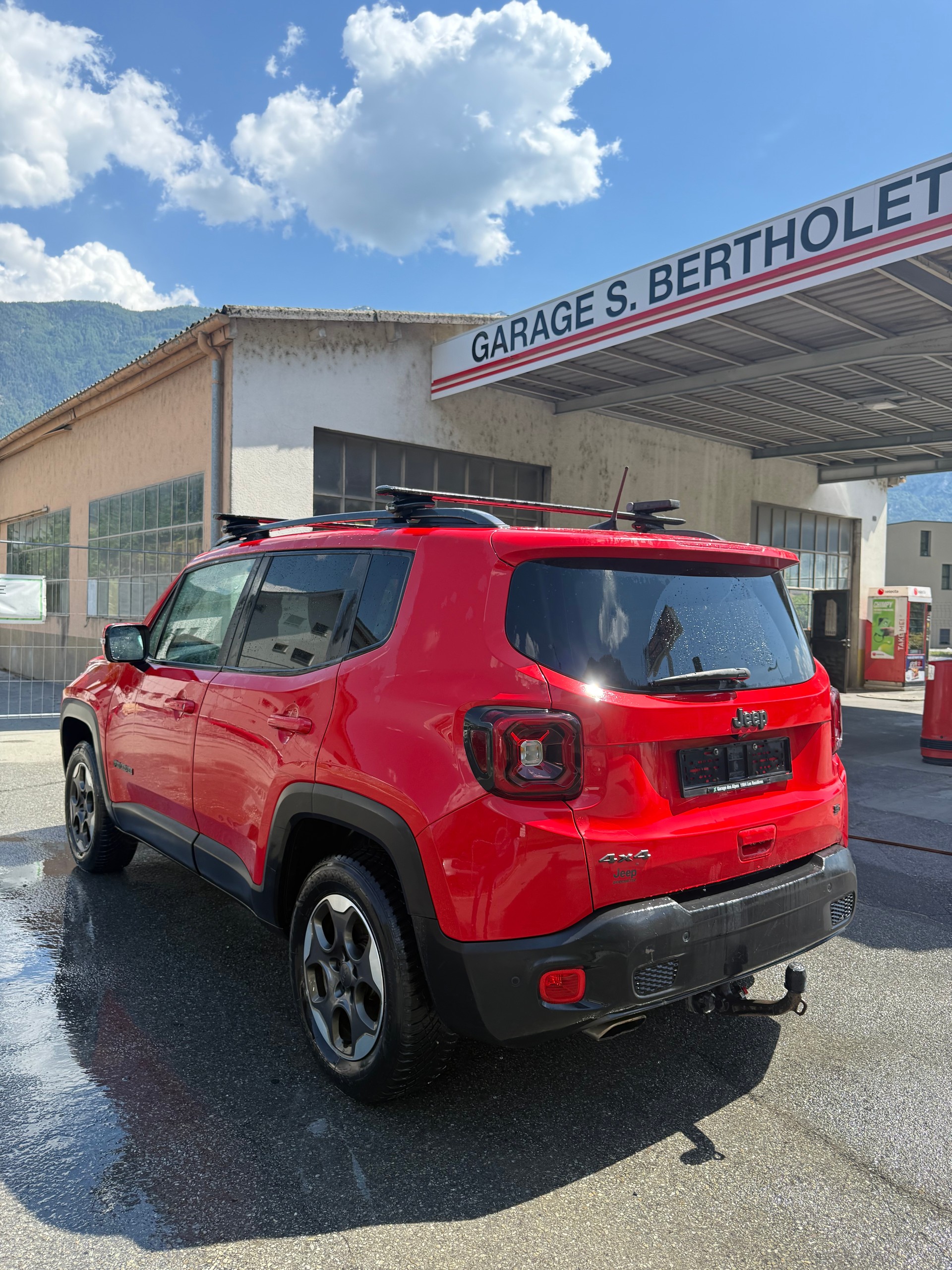 JEEP Renegade 2.0 CRD S AWD 9ATX-image-4