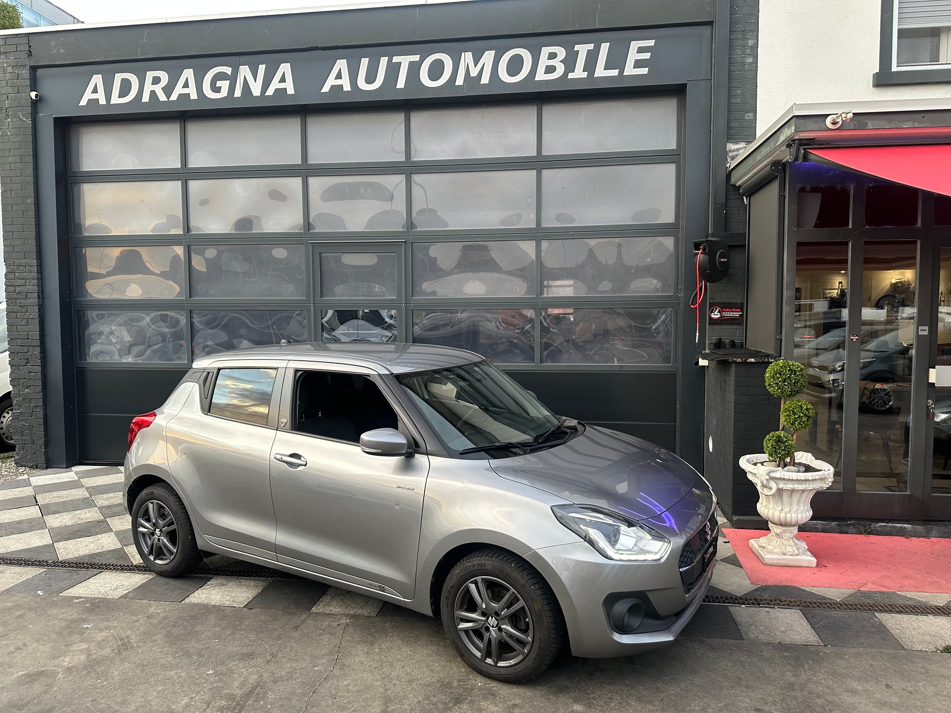 SUZUKI Swift 1.0 12V Tradizio Top Automatic