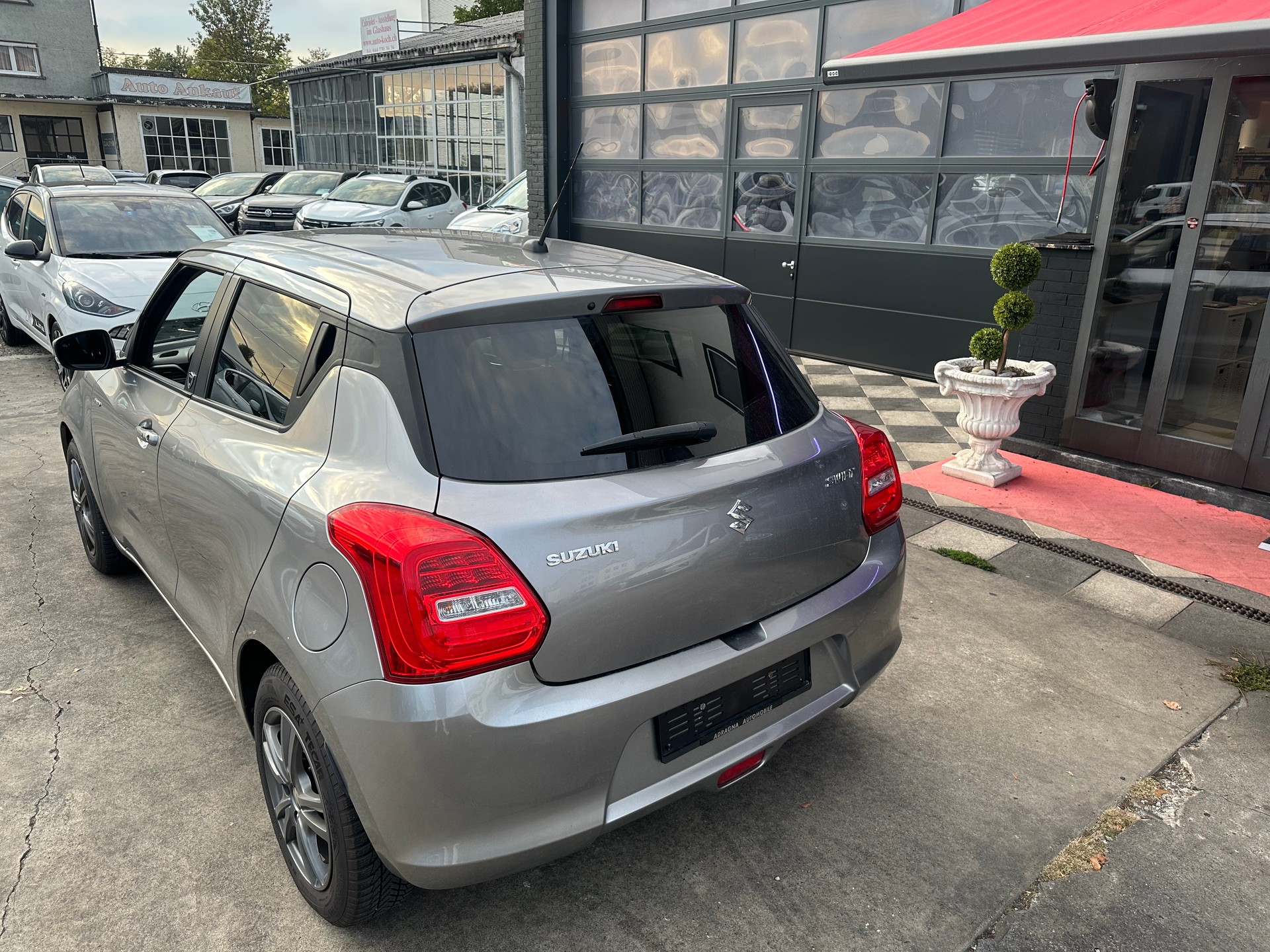 SUZUKI Swift 1.0 12V Tradizio Top Automatic-image-7