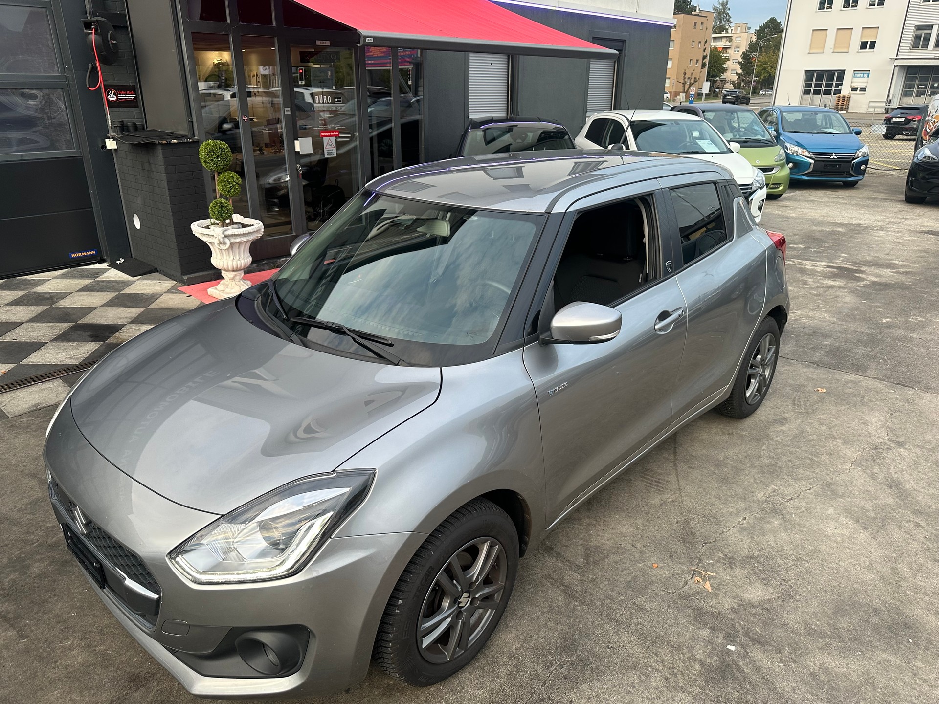 SUZUKI Swift 1.0 12V Tradizio Top Automatic-image-5