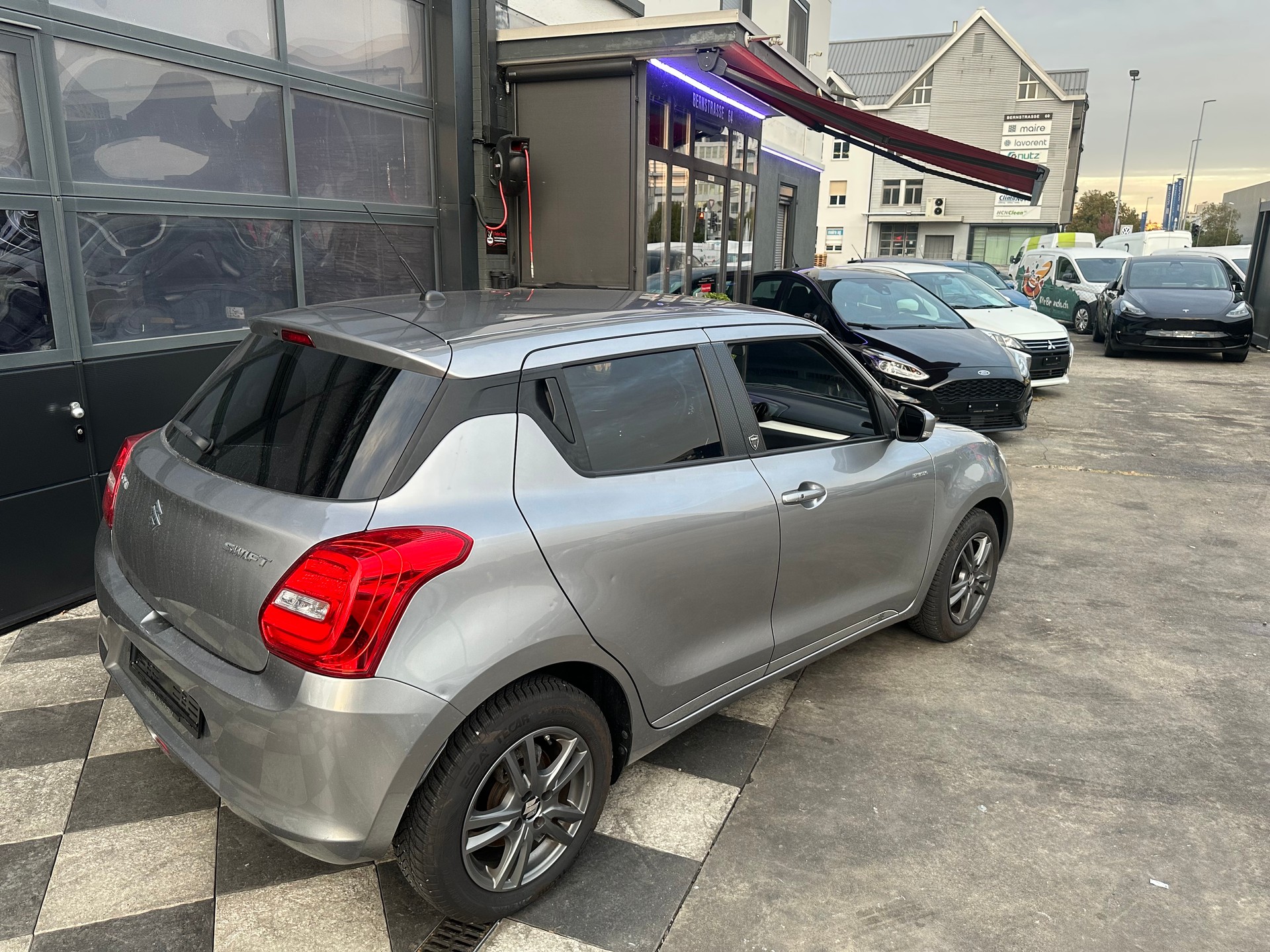 SUZUKI Swift 1.0 12V Tradizio Top Automatic-image-12
