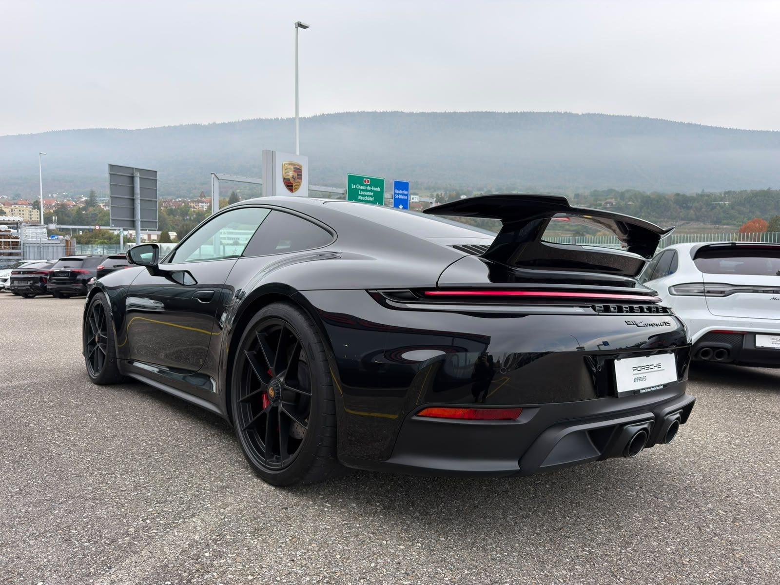 PORSCHE 911 Carrera GTS PDK-image-5