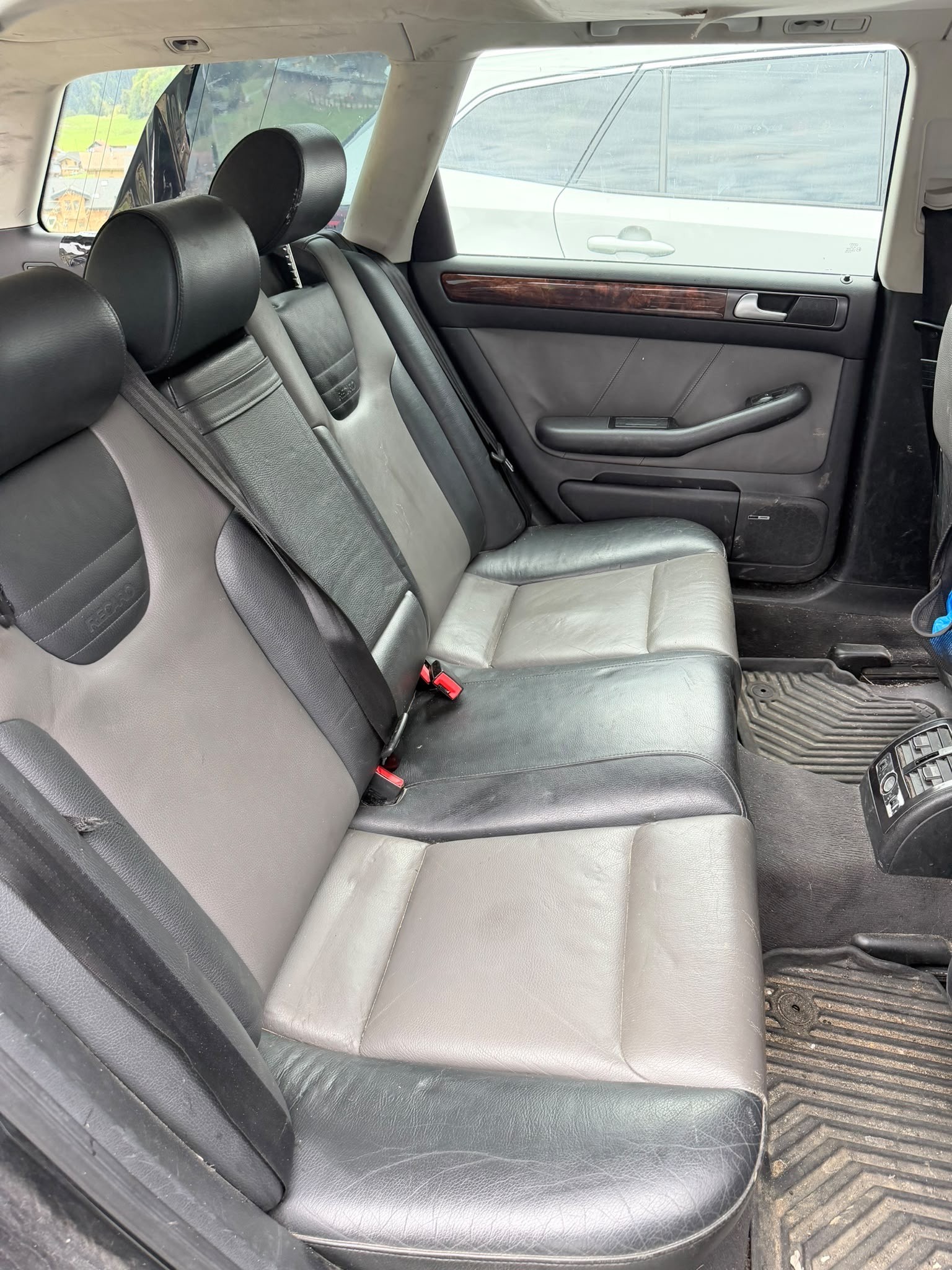 AUDI A6 Allroad RECARO 2.7 V6 30V Bi-Turbos-image-4