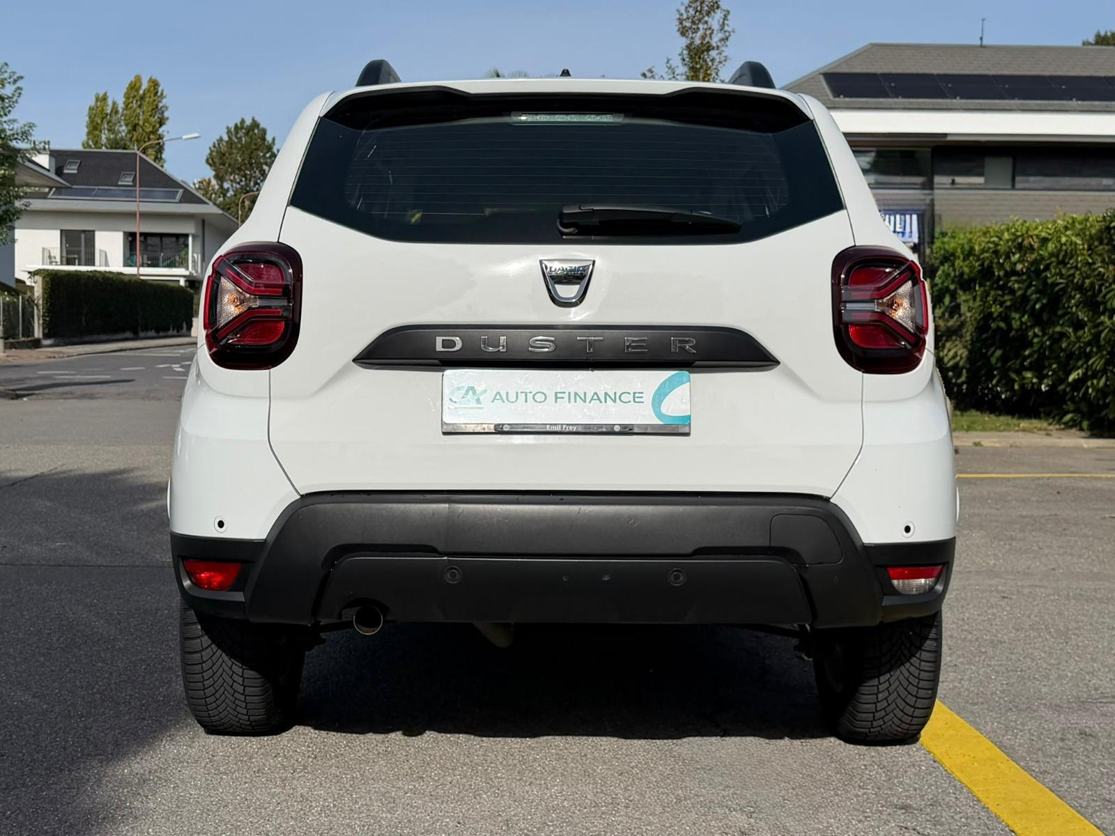 DACIA Duster TCe 150 Comfort 4x4-image-4