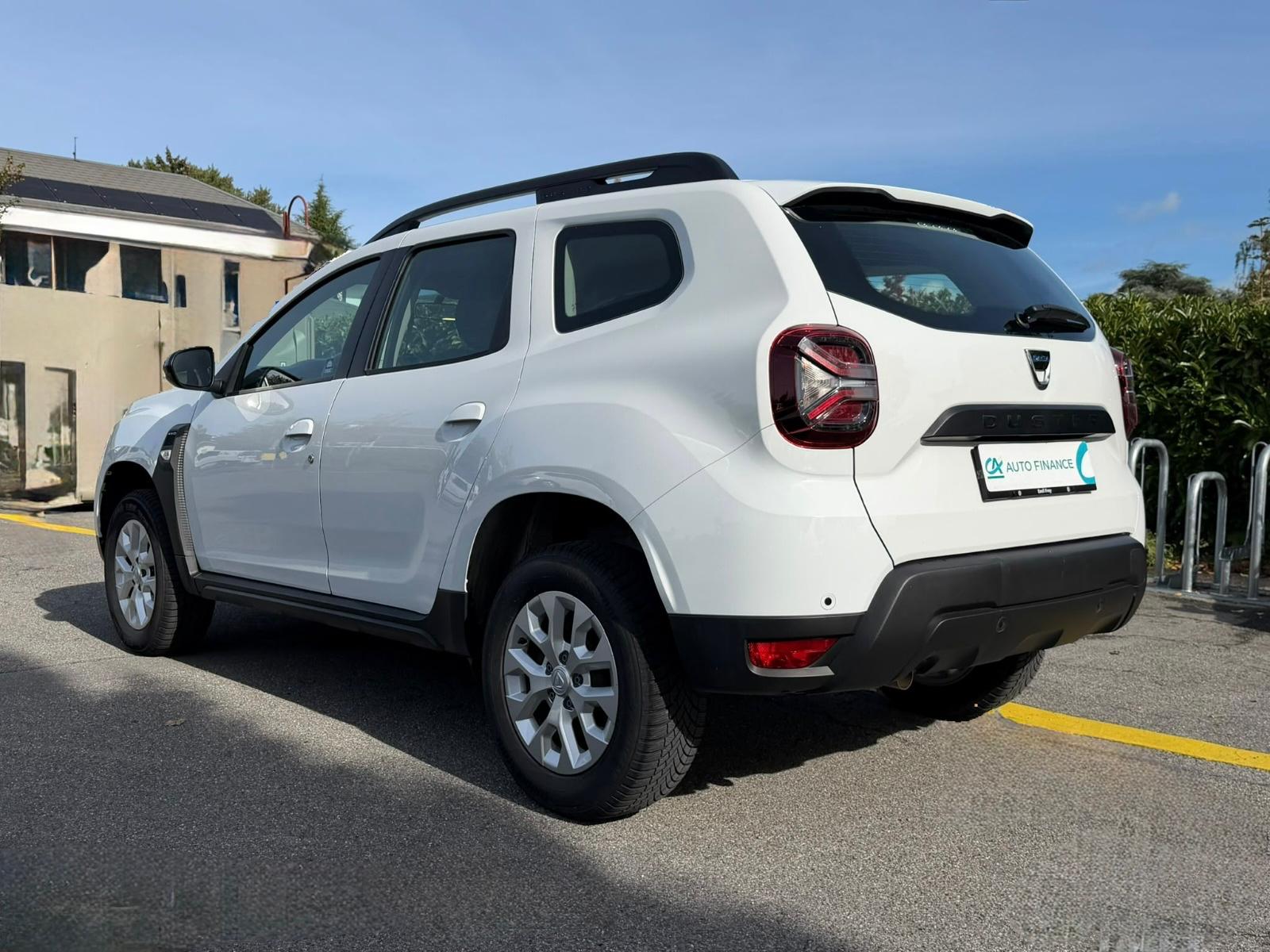 DACIA Duster TCe 150 Comfort 4x4-image-3