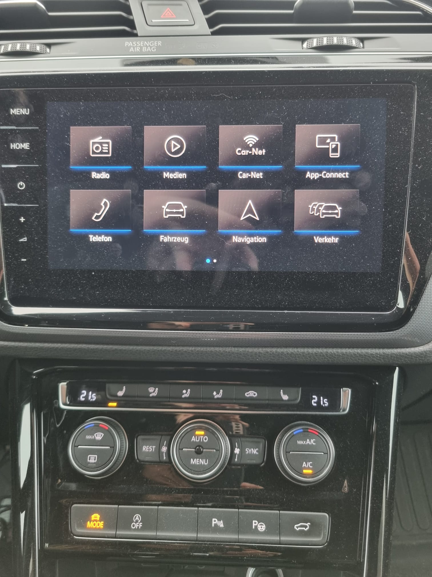 VW TOURAN-image-3