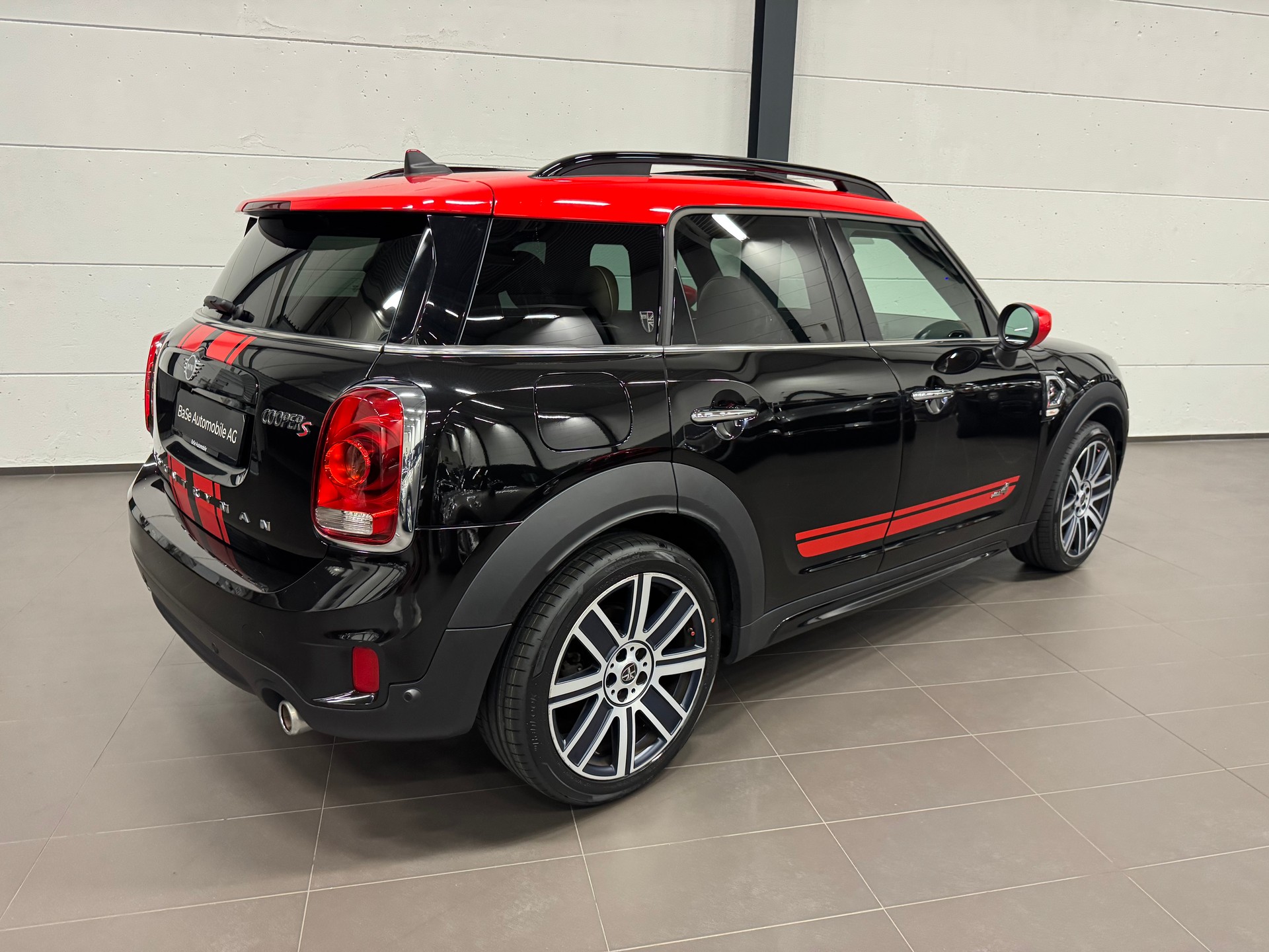 MINI Countryman Cooper S Trafalgar ALL4 Steptronic-image-9