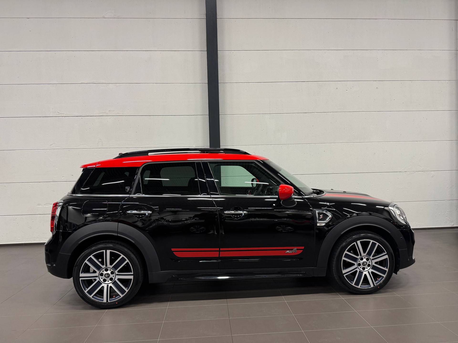 MINI Countryman Cooper S Trafalgar ALL4 Steptronic-image-8