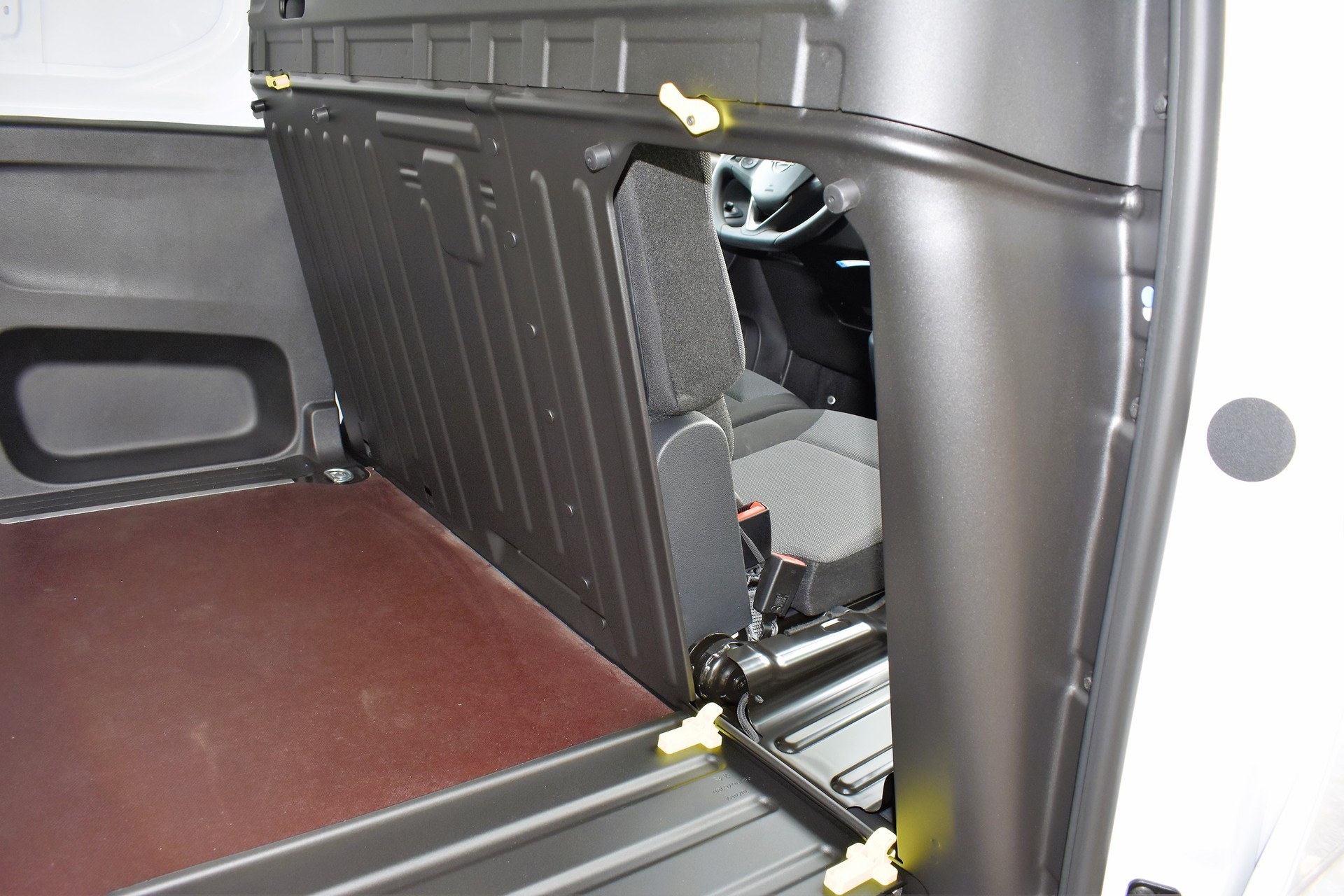 OPEL Combo Cargo 1.5 XL Enjoy s/s 4x4-image-7