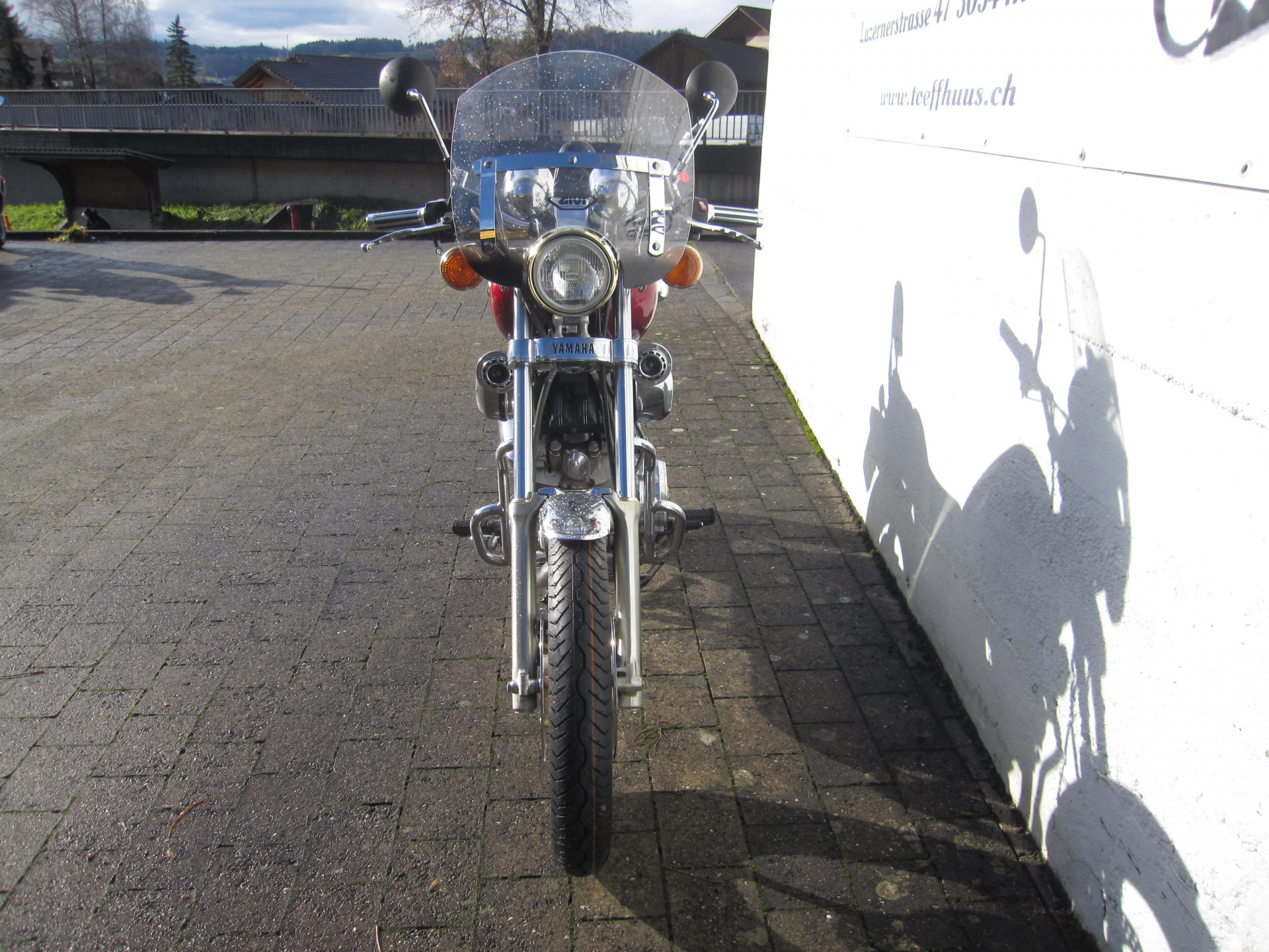 YAMAHA XV 1000 Virago-showroom-element-2