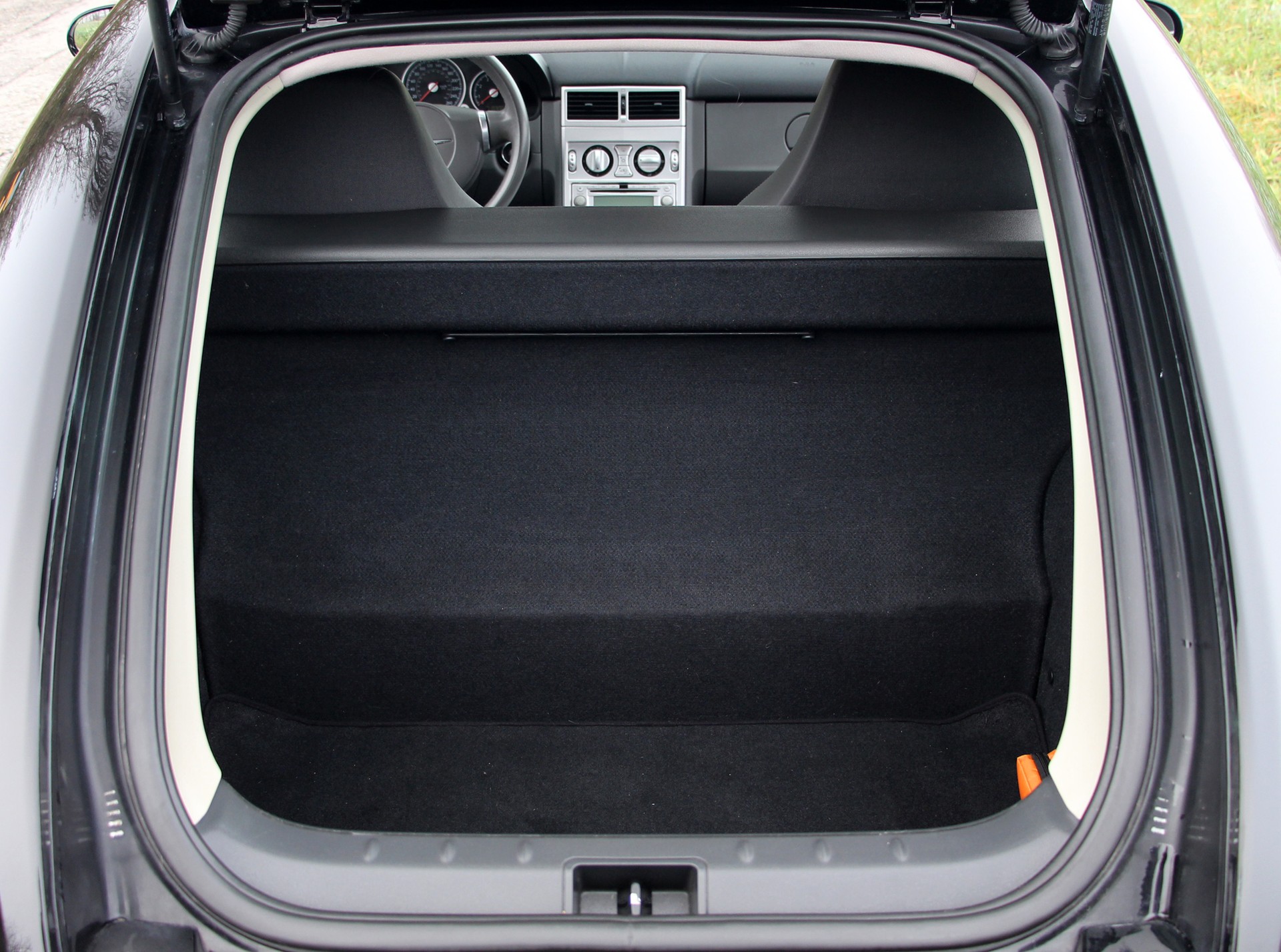 CHRYSLER Crossfire 3.2 V6 (Limited)-image-12
