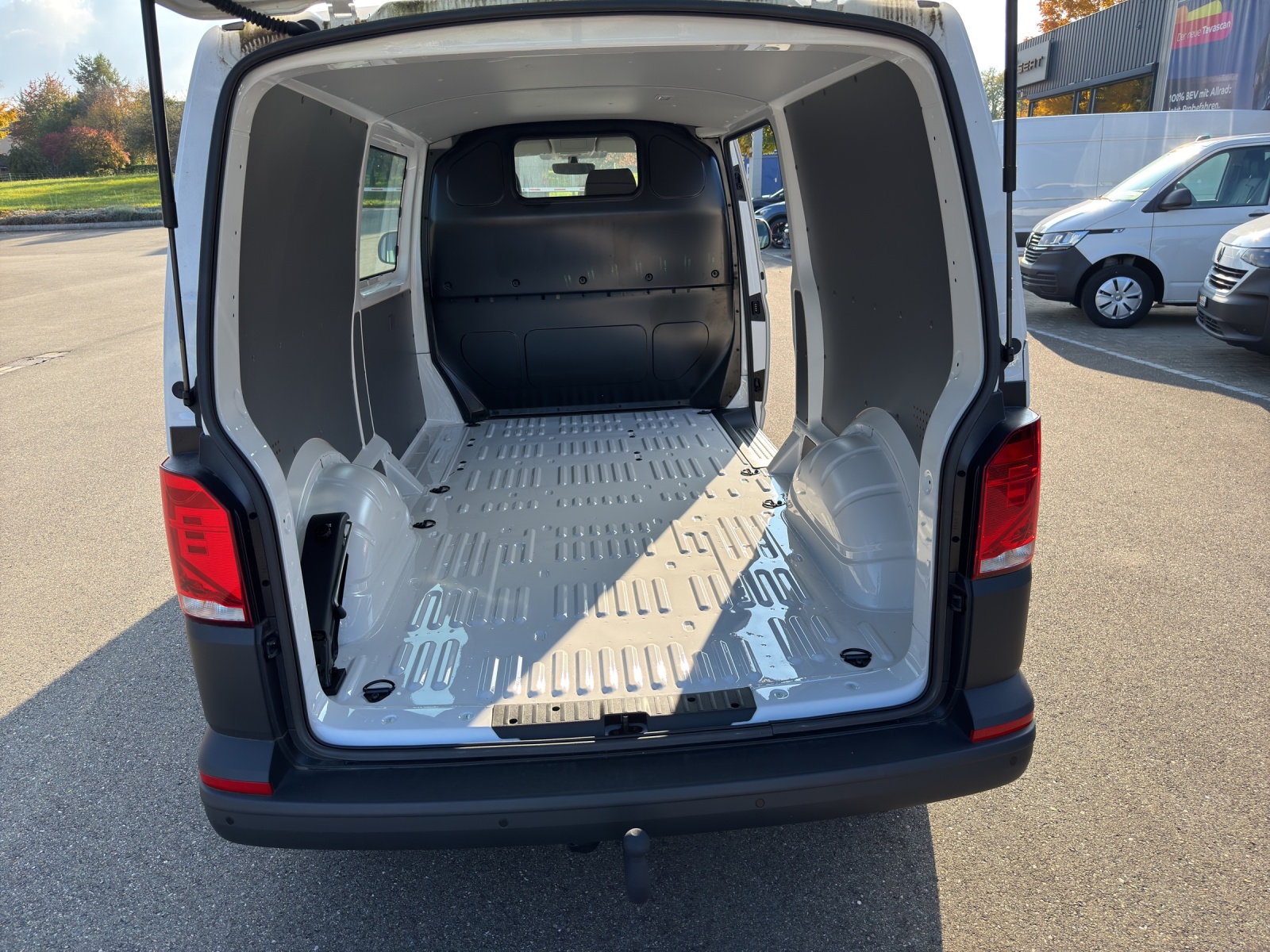 VW T6.1 2.0 TDI-image-19