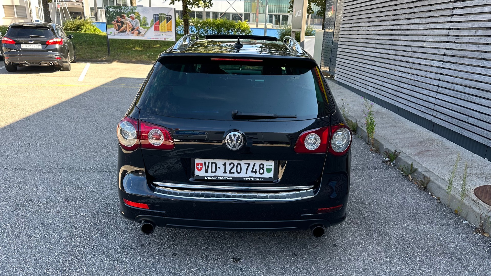 VW Passat Variant R36 4Motion-image-5