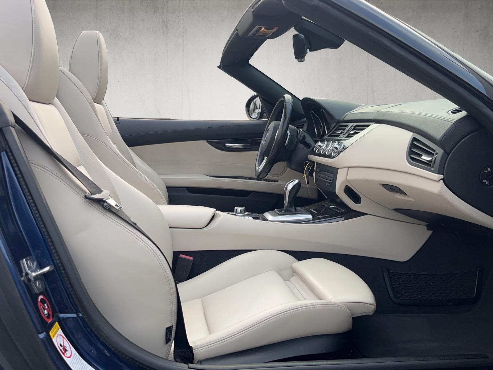 BMW Z4 sDrive35i DKG-image-11