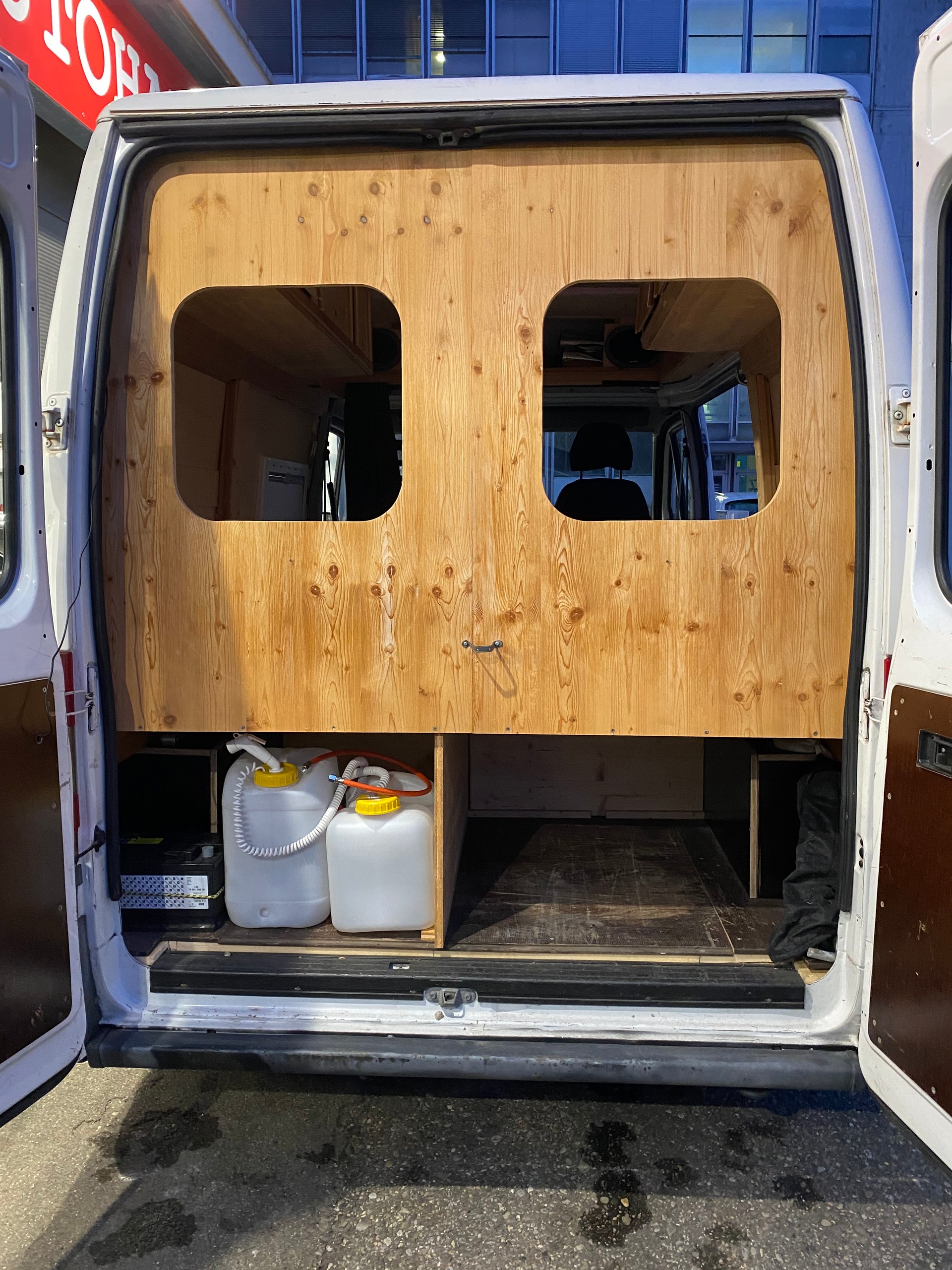 PEUGEOT Boxer 1.9TD 310 CS-image-15