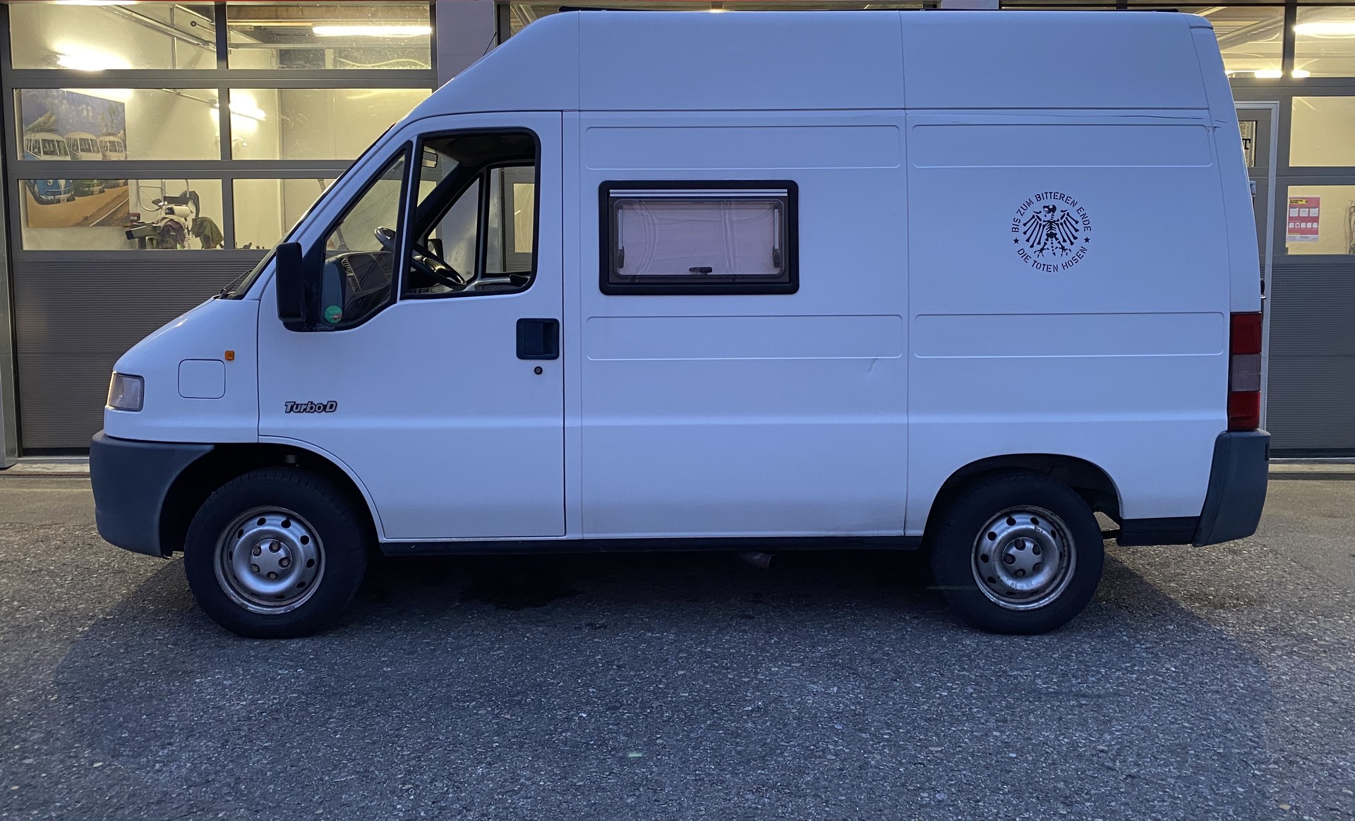 PEUGEOT Boxer 1.9TD 310 CS-image-7