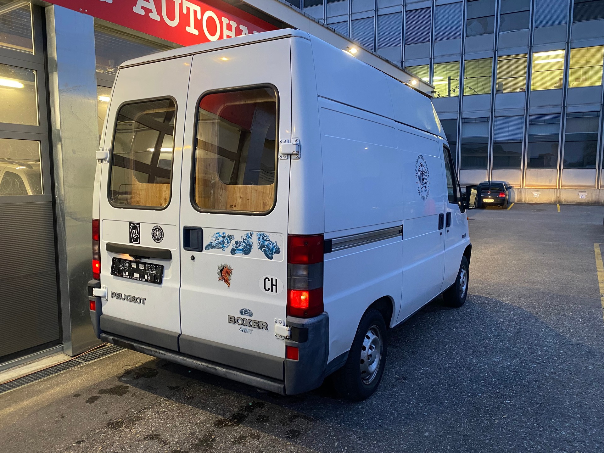 PEUGEOT Boxer 1.9TD 310 CS-image-4