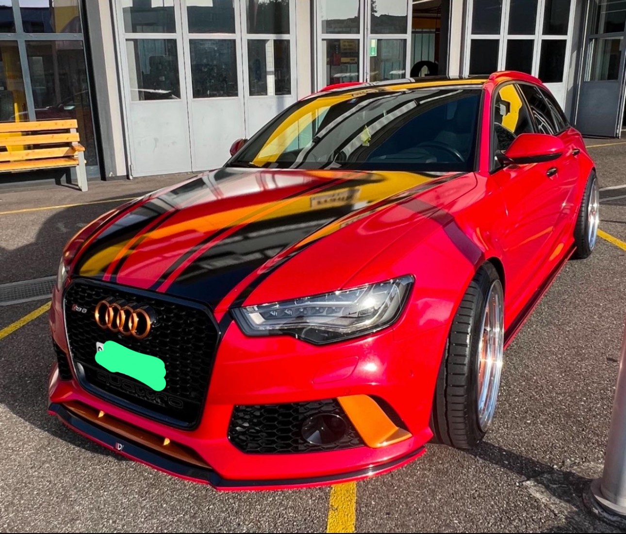 AUDI RS6 Avant 4.0 TFSI V8 quattro Tiptronic-image-0