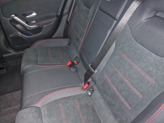 MERCEDES-BENZ CLA SB 250 8G-DCT 4M-image-8