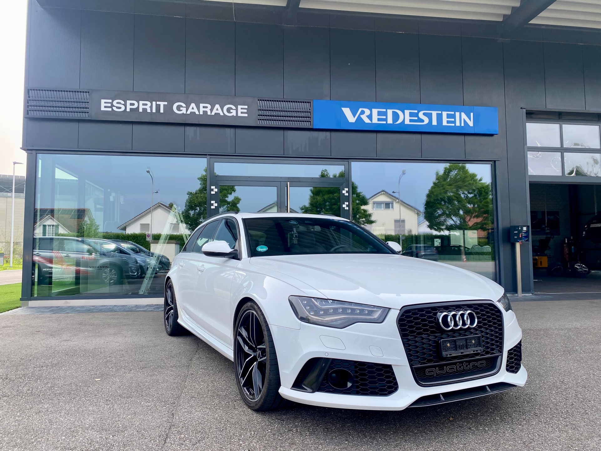 AUDI RS6 Avant 4.0 TFSI V8 quattro Tiptronic