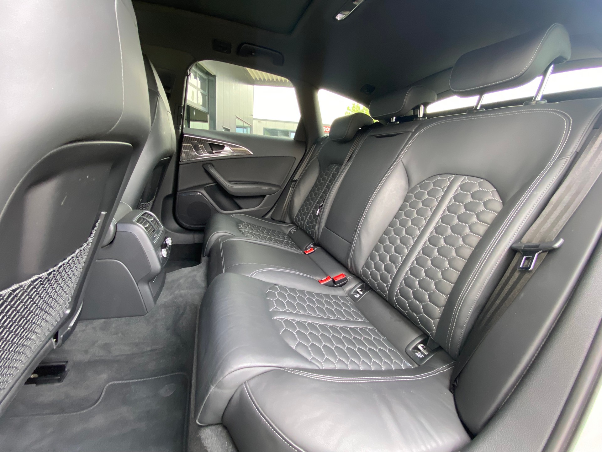AUDI RS6 Avant 4.0 TFSI V8 quattro Tiptronic-image-7