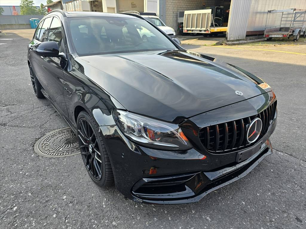 MERCEDES-BENZ C 63 S AMG-image-6