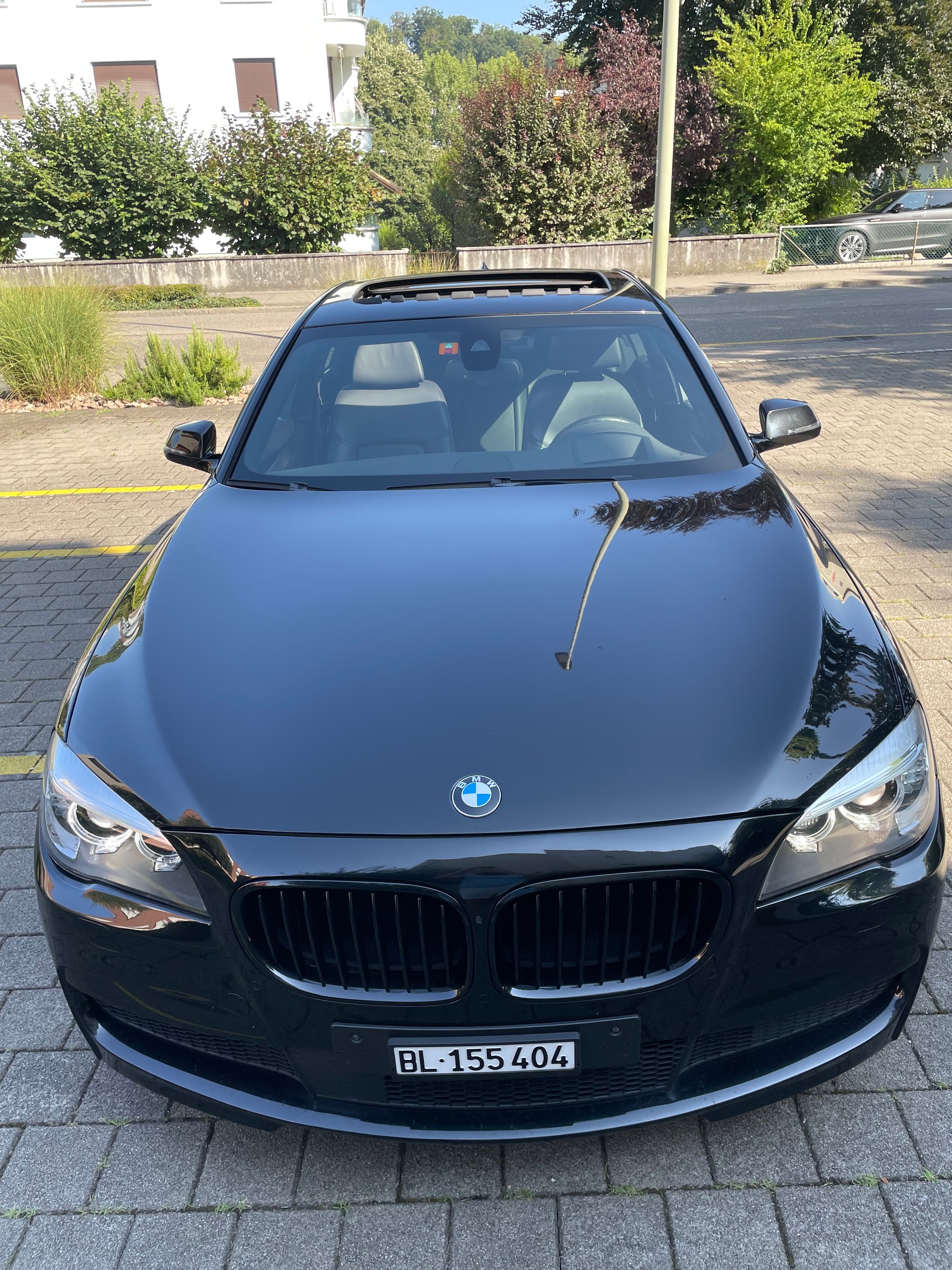 BMW 750d Xdrive Mpaket-image-6