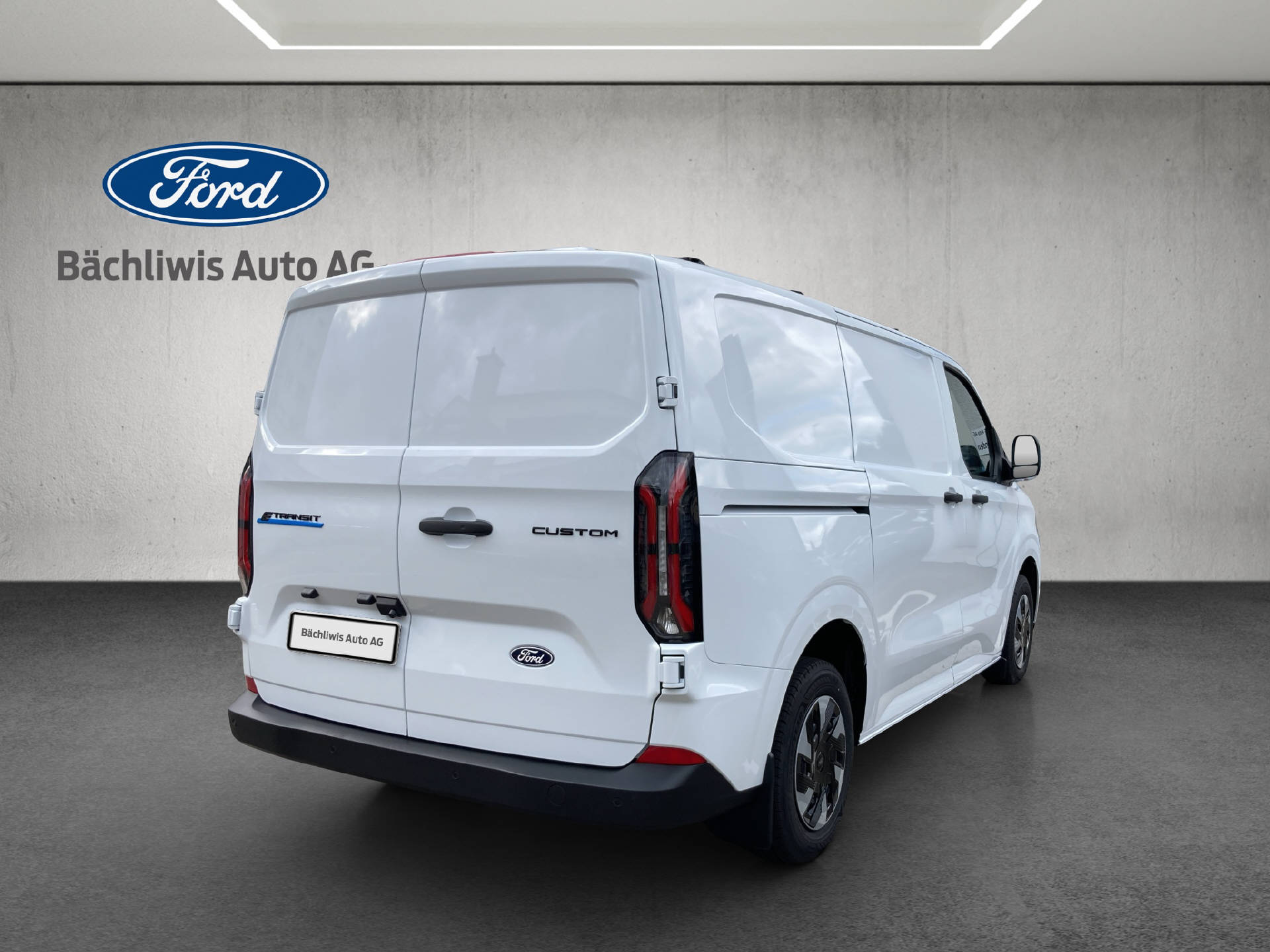 FORD E-Transit C Van 320 L1 Trend-image-4