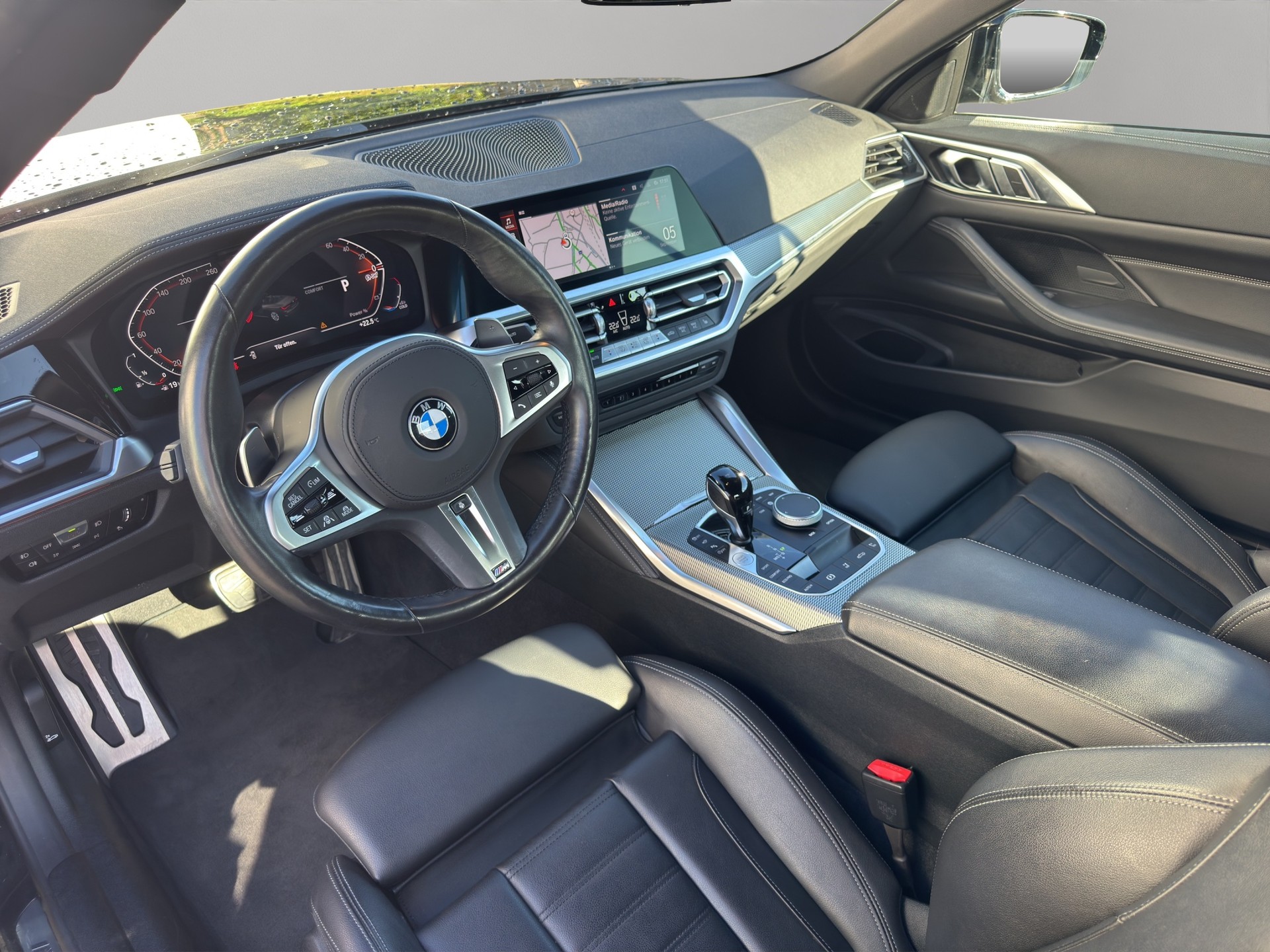 BMW 420i Cabriolet M Sport Steptronic-image-9