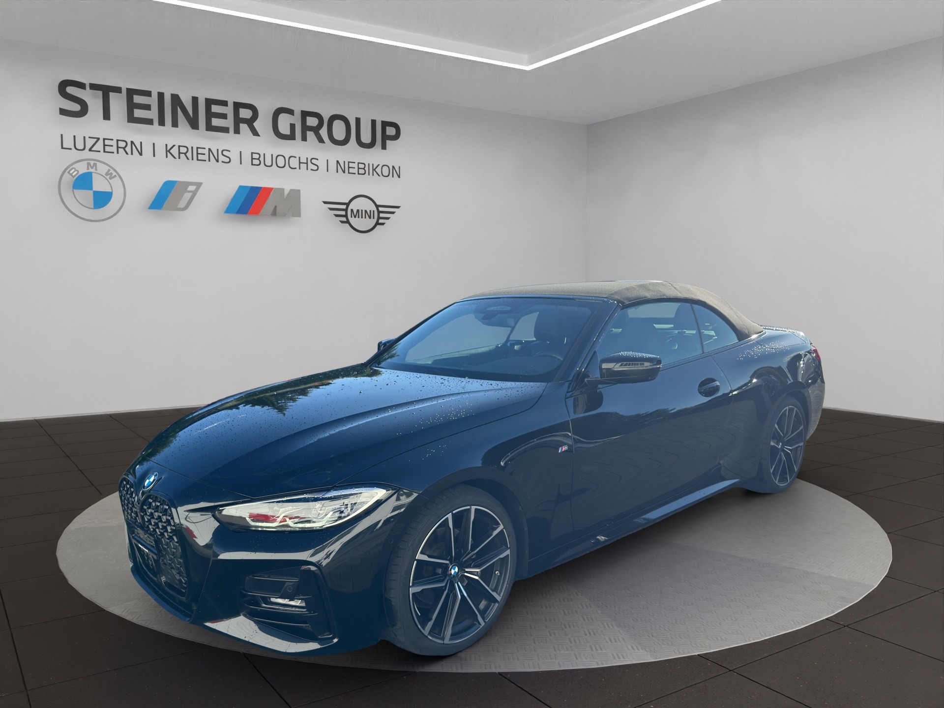BMW 420i Cabriolet M Sport Steptronic-image-0
