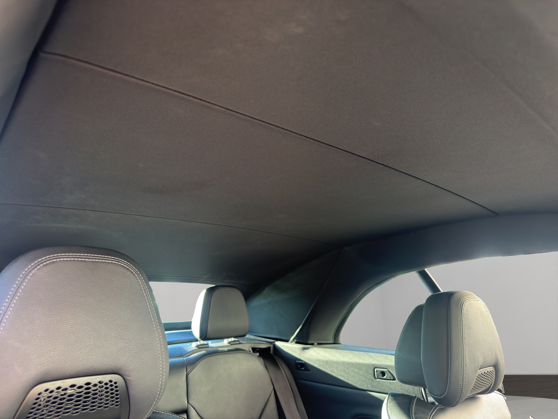 BMW 420i Cabriolet M Sport Steptronic-image-18