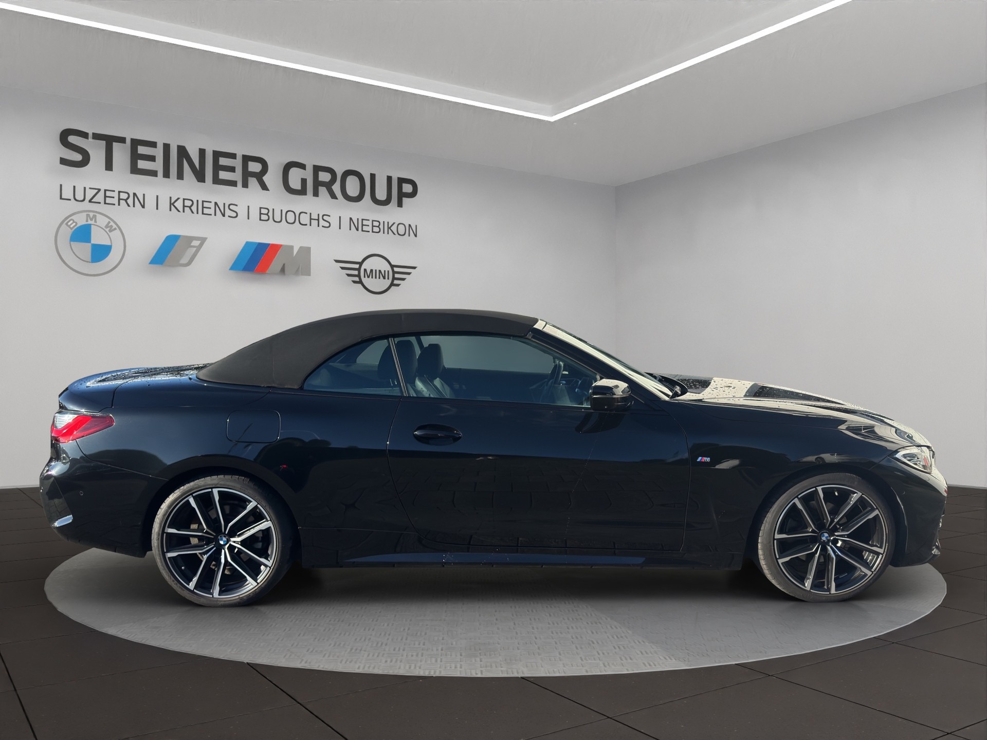 BMW 420i Cabriolet M Sport Steptronic-image-5