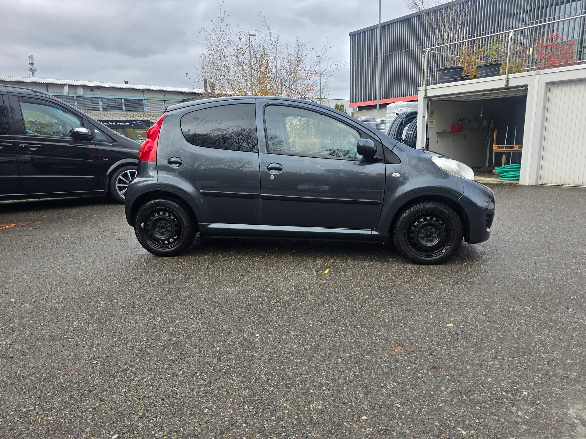 PEUGEOT 107 1.0 Trendy BMP5-image-3