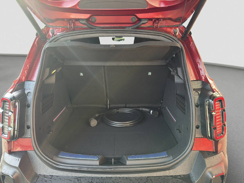 RENAULT R4 E-Tech Comfort Range iconic-image-12