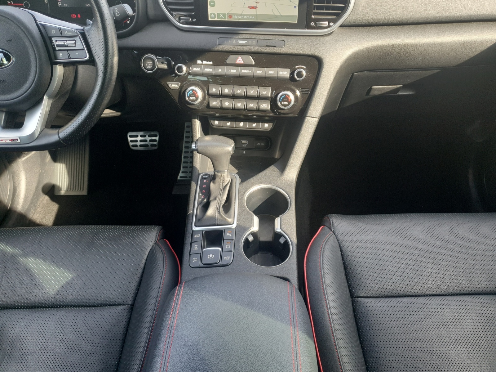 KIA Sportage 1.6 CRDi MHEV Style GT-Line-image-15