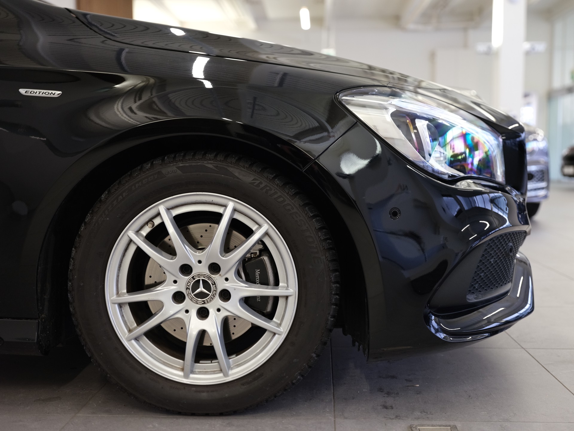 MERCEDES-BENZ CLA Shooting Brake 180 d Urban 7G-DCT-image-8