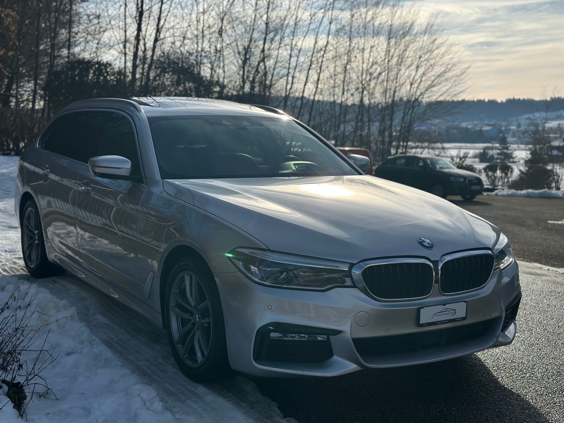 BMW 540d xDrive Touring M Sport Steptronic-image-2