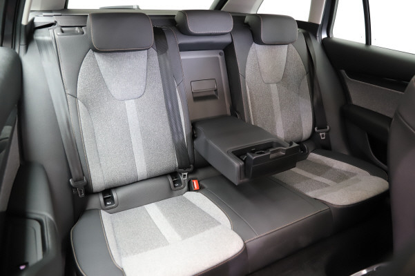 SKODA Octavia 2.0 TDI Selection-image-10
