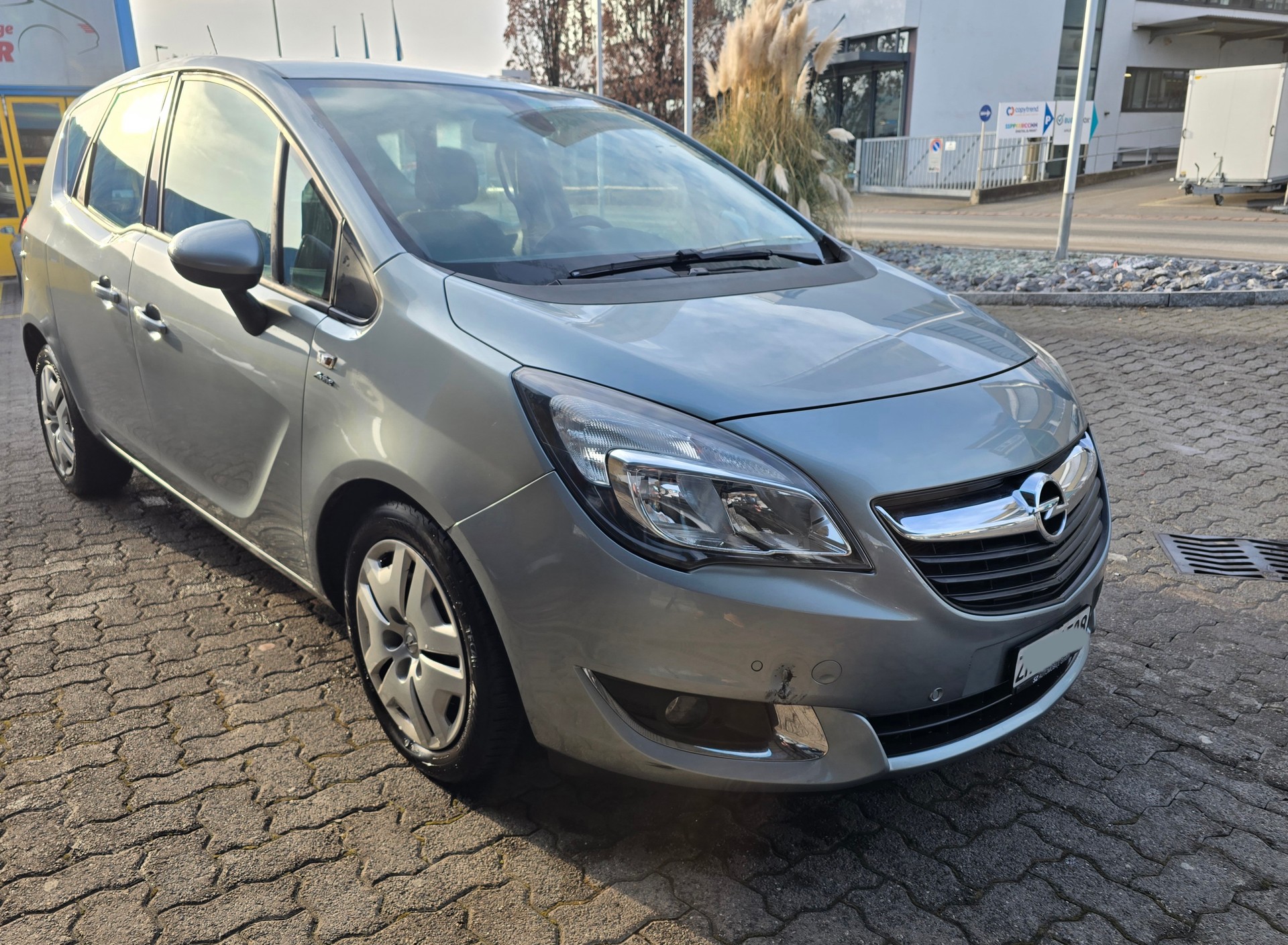OPEL Meriva 1.4 Turbo Active Edition-image-3