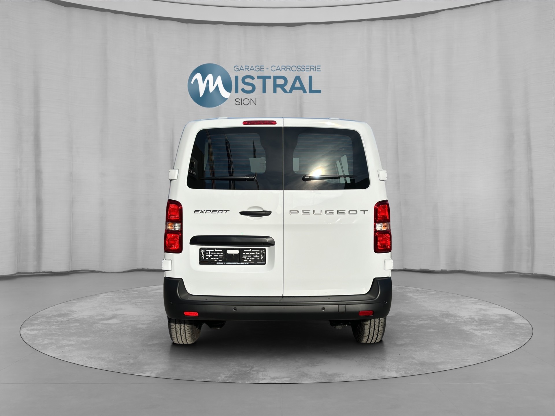 PEUGEOT Expert 2.0 BlueHDi 145 S&S Standard-image-3