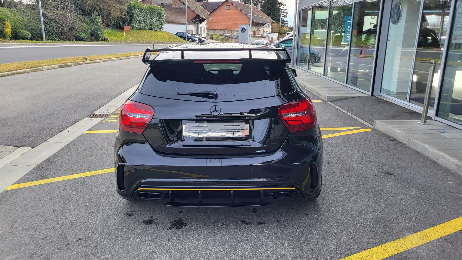 MERCEDES-BENZ A 45 AMG Yellow Night Edition 4Matic 7G-DCT-image-5