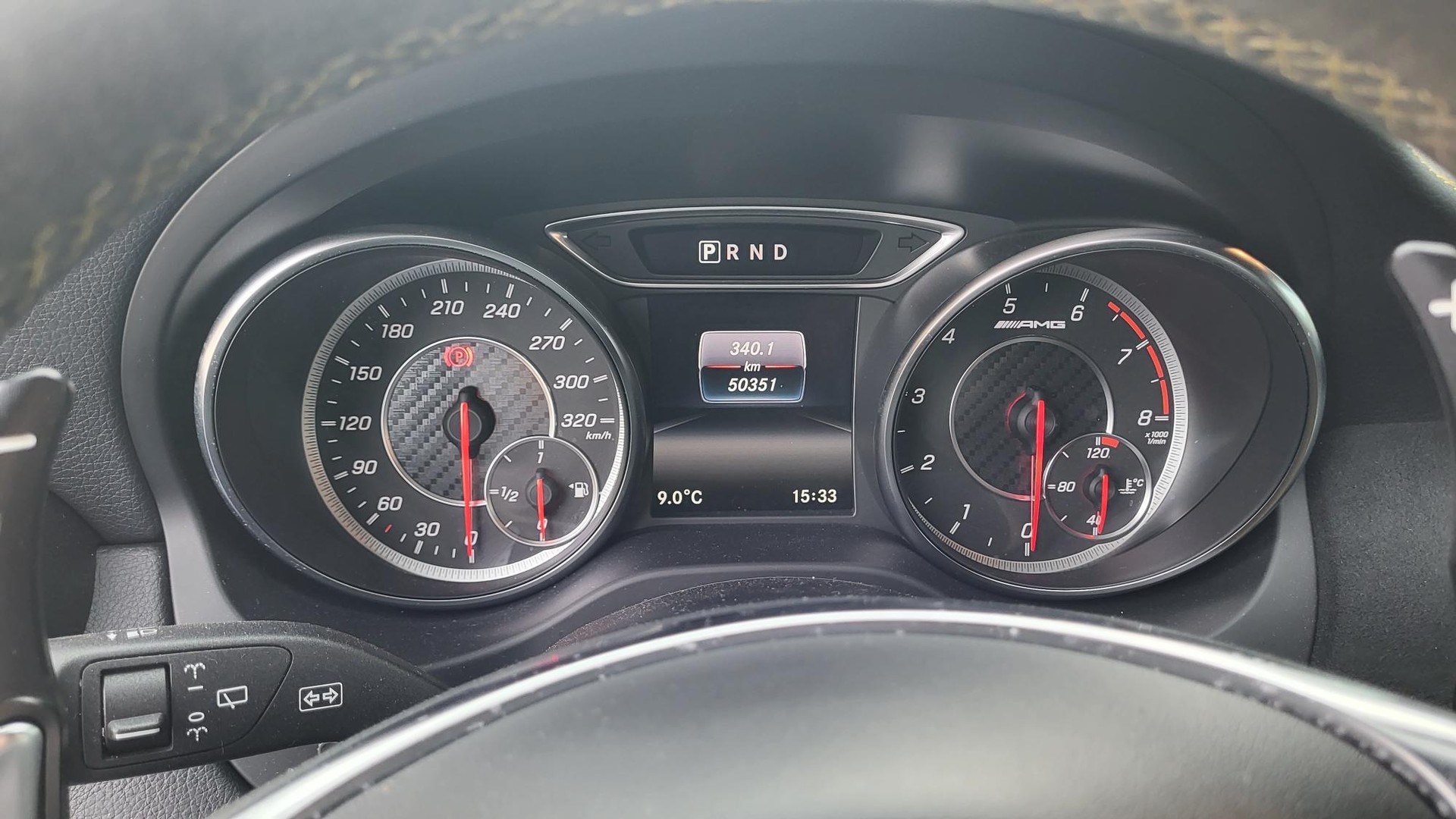 MERCEDES-BENZ A 45 AMG Yellow Night Edition 4Matic 7G-DCT-image-9
