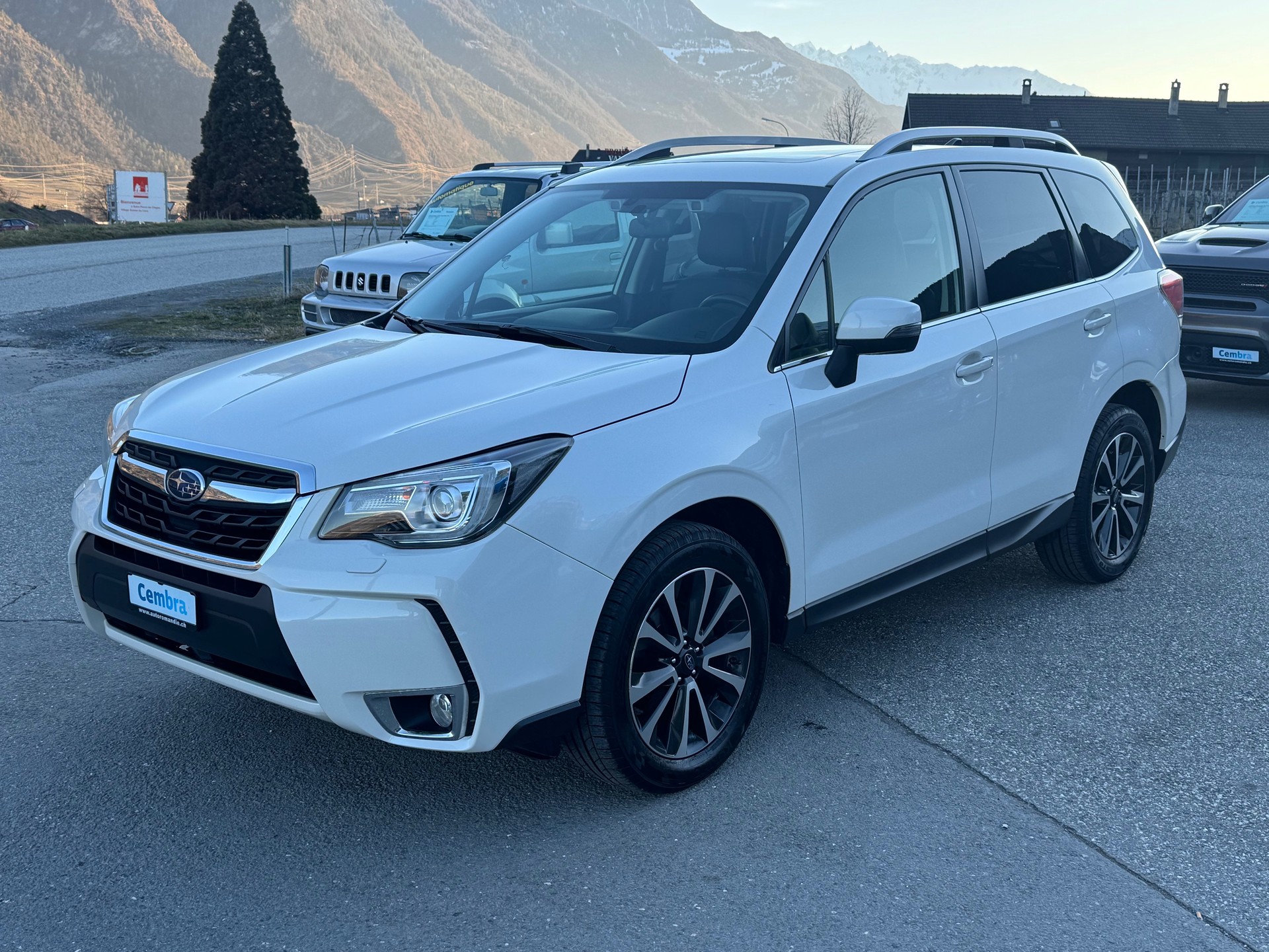 SUBARU Forester 2.0i Executive Lineartronic