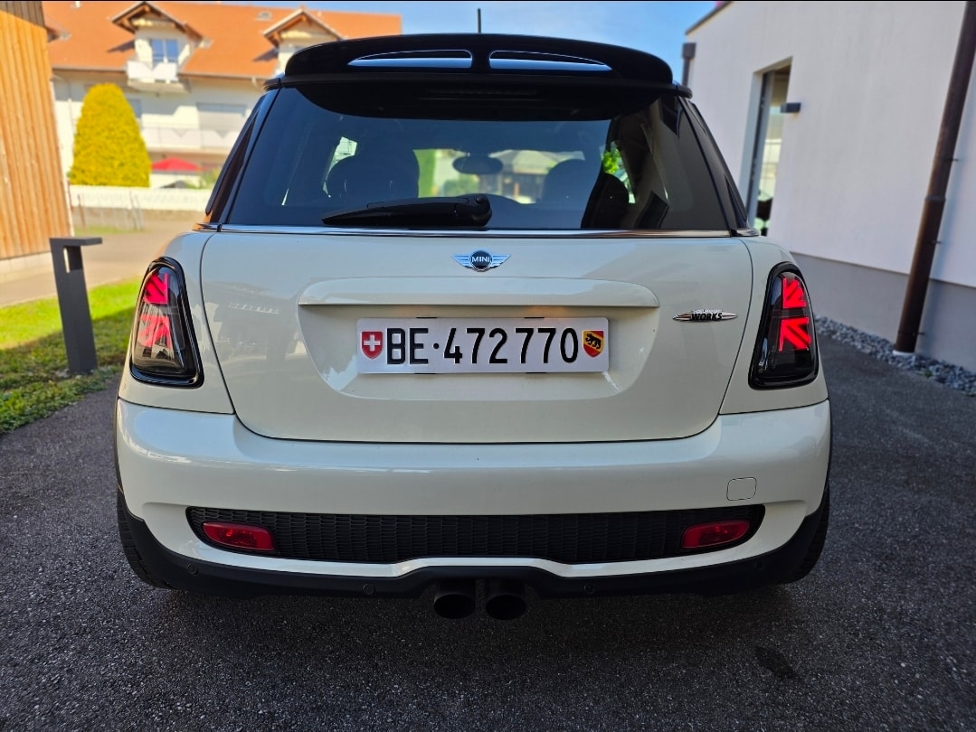 MINI Cooper John Cooper Works-image-1