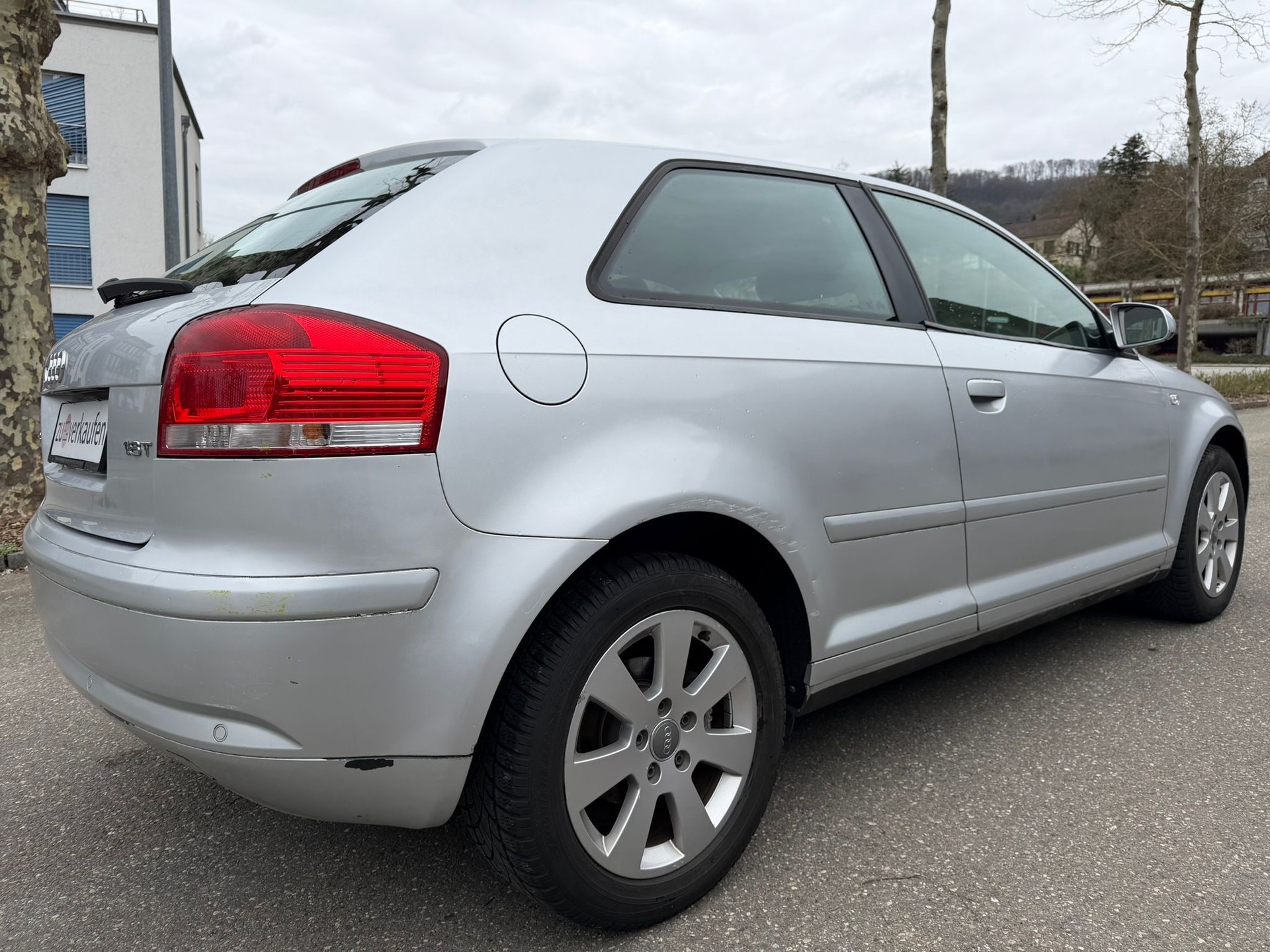 AUDI A3 Sportback 1.8 Turbo FSI Attraction-image-4